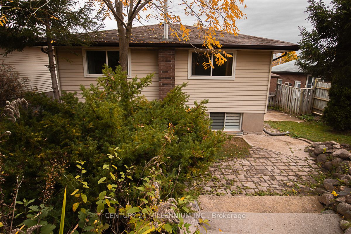 128 Westvale Dr