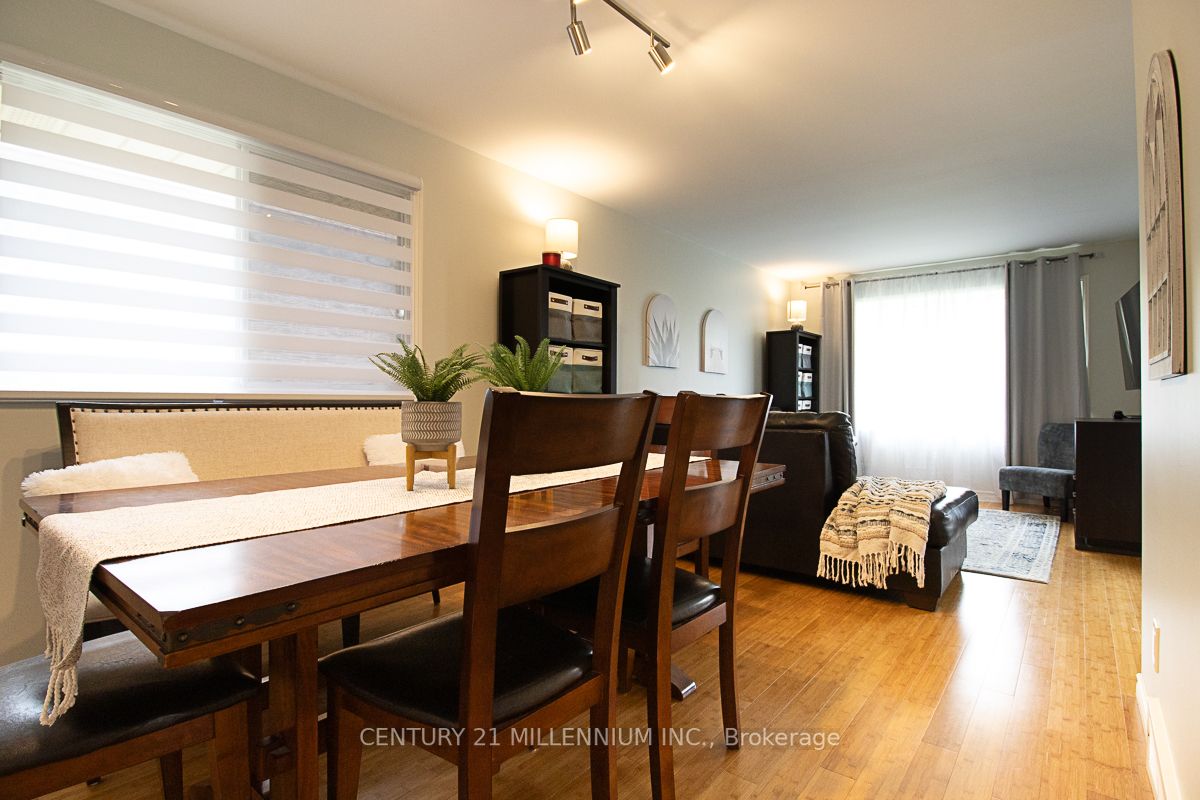 128 Westvale Dr