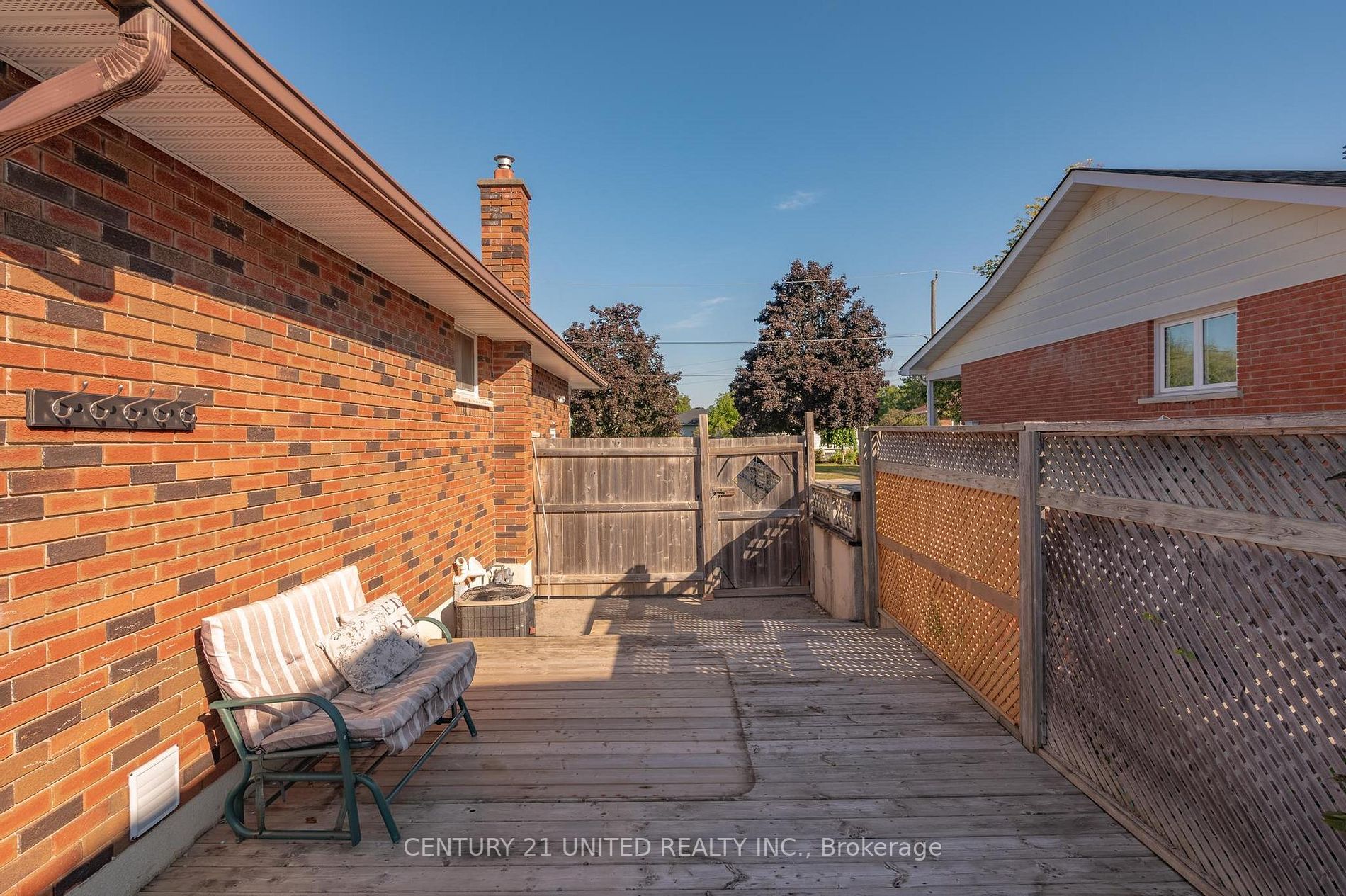 333 Spencley's Lane