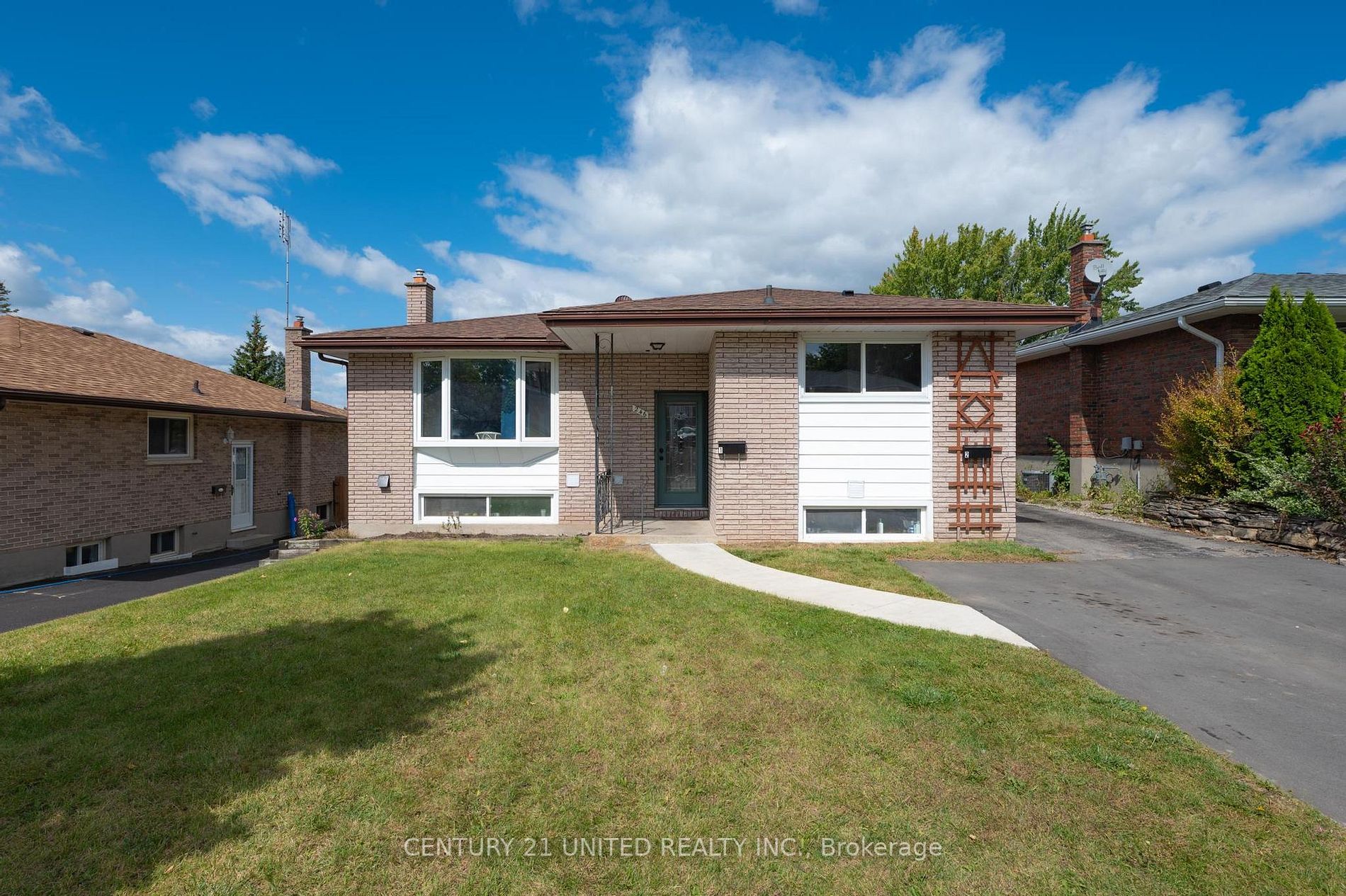 246 Riverview Hts