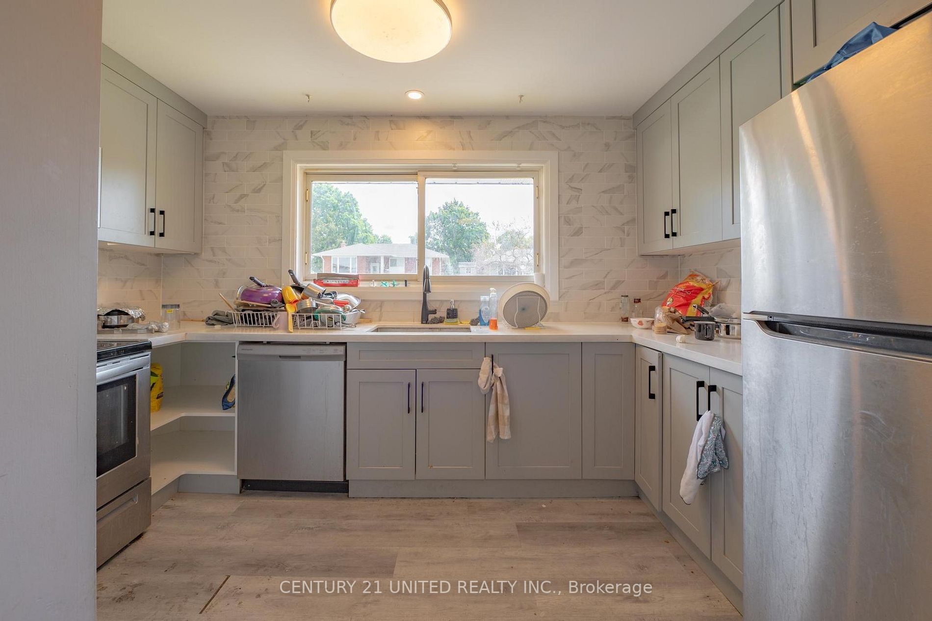 246 Riverview Hts