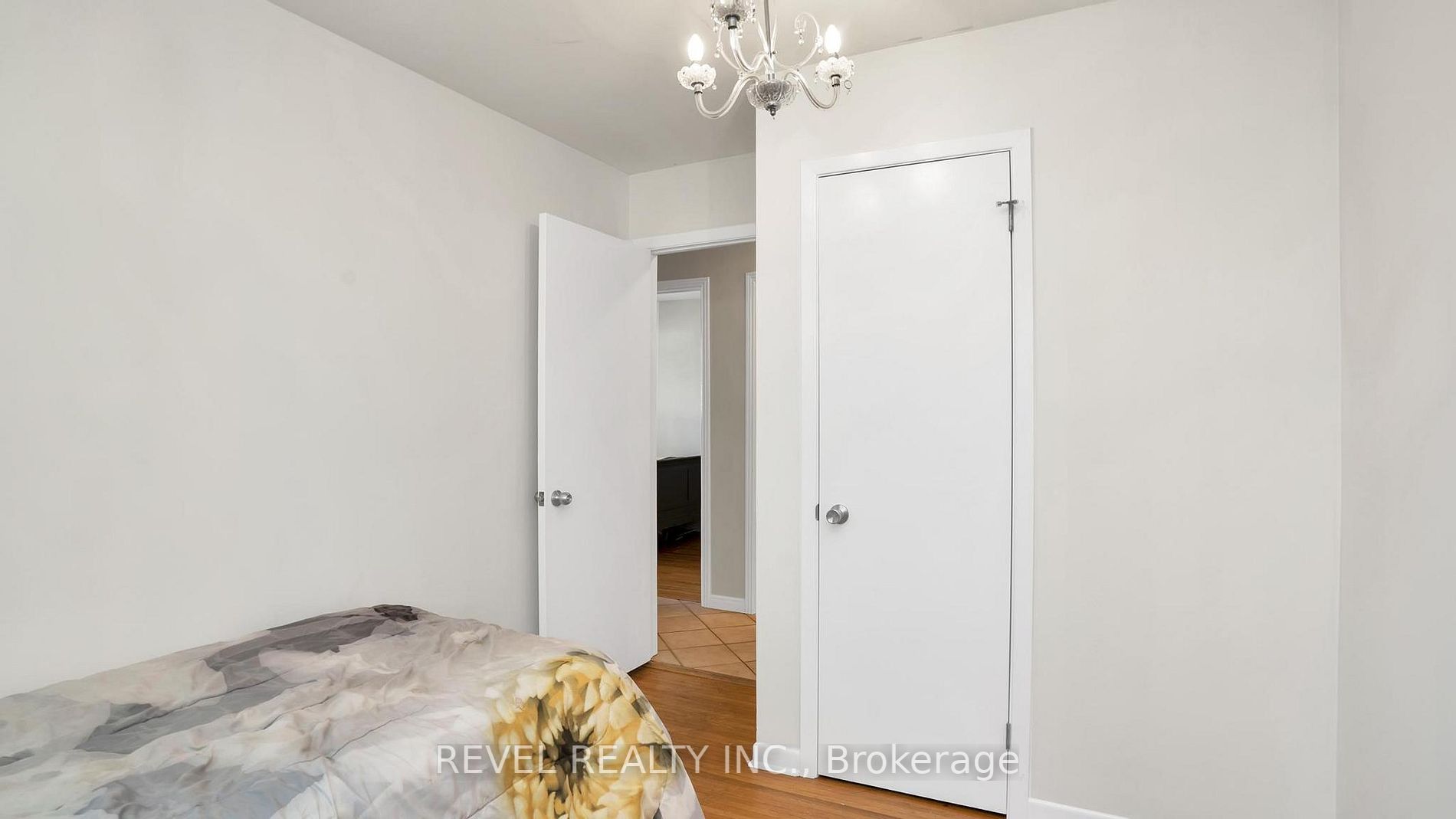 73 Cottonwood Cres