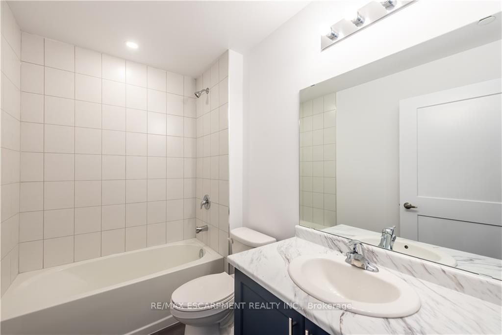 5055 Greenlane Rd, #416
