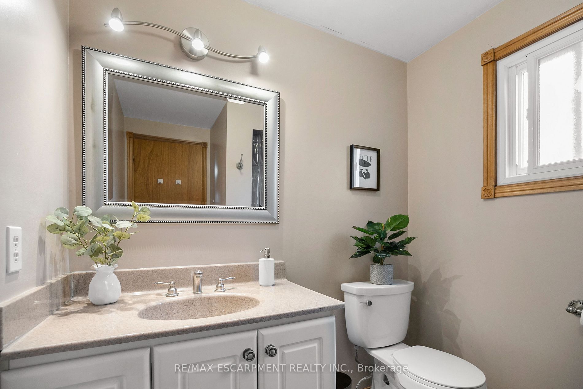 27 Ben Tirran Cres