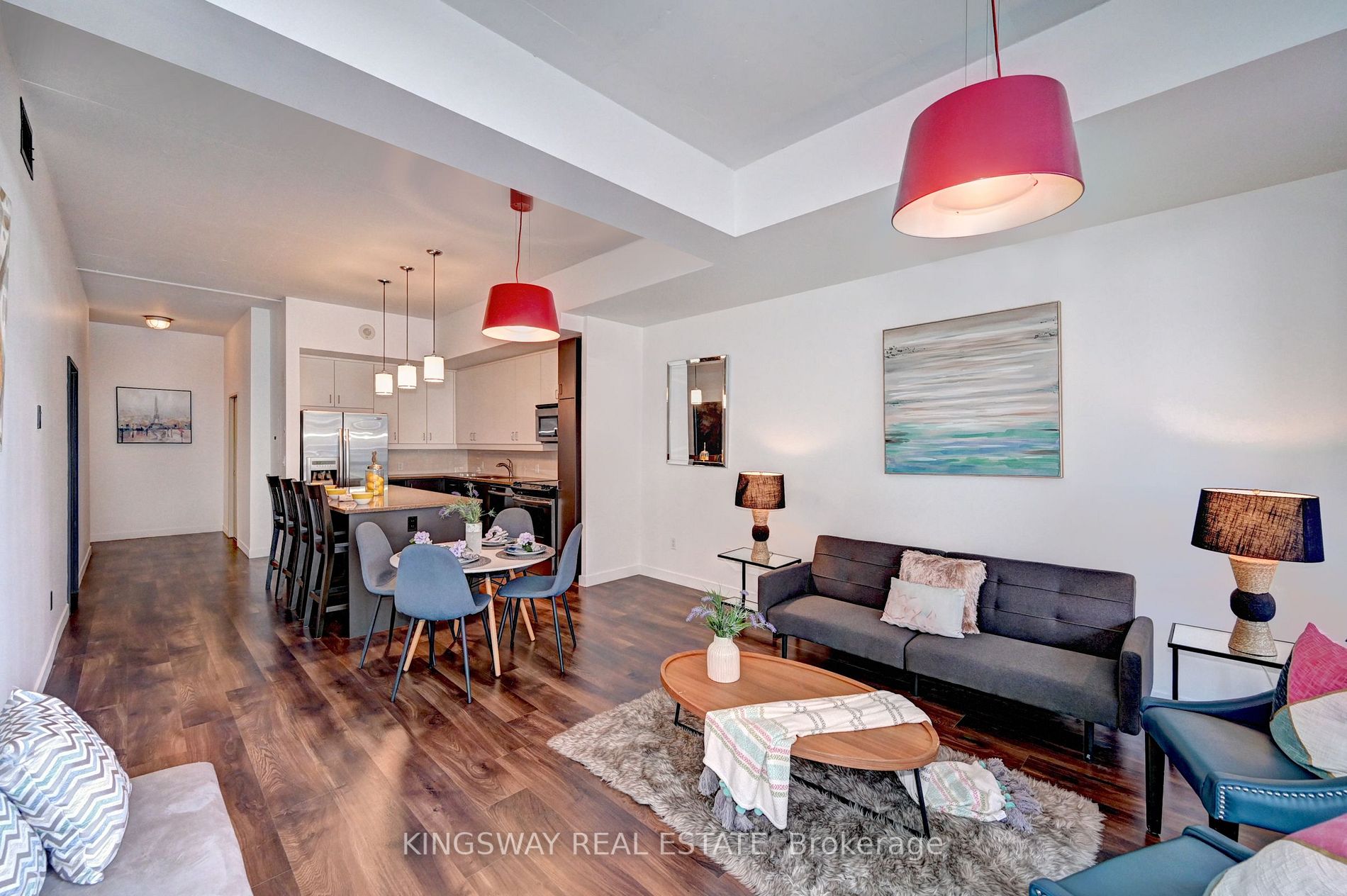 191 King St S, #512