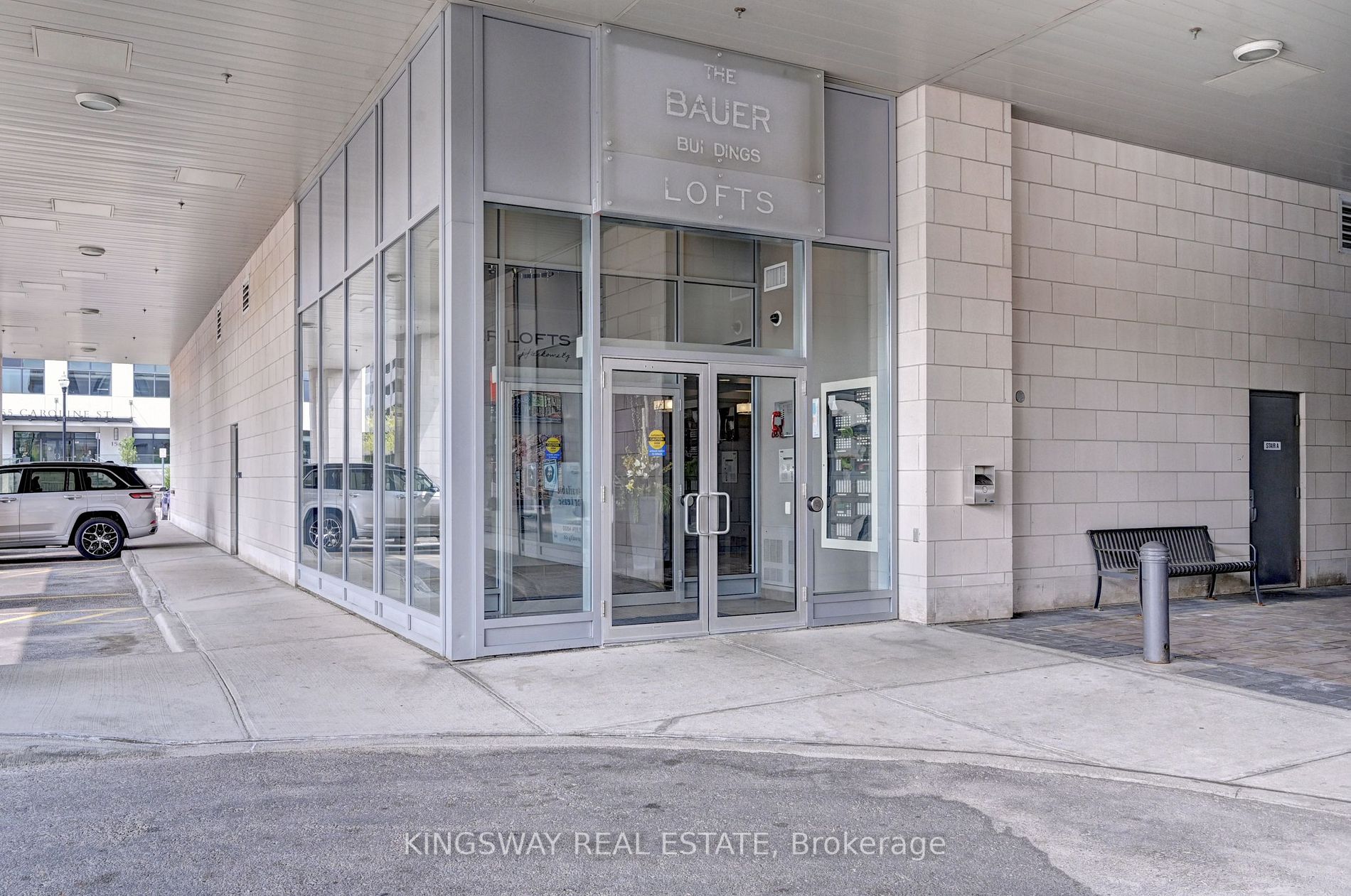 191 King St S, #512