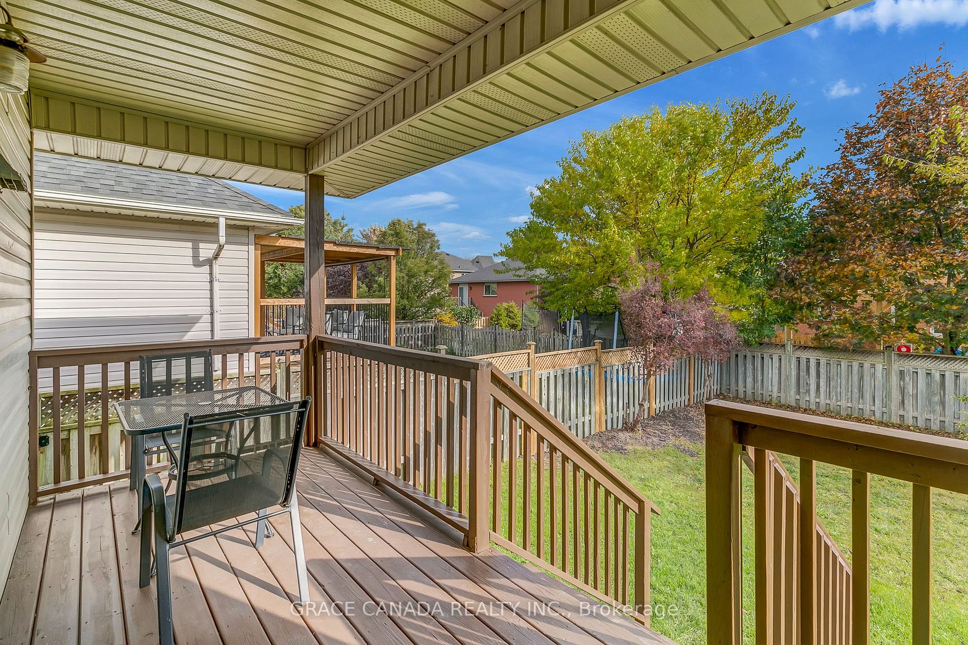 962 Bellagio Dr