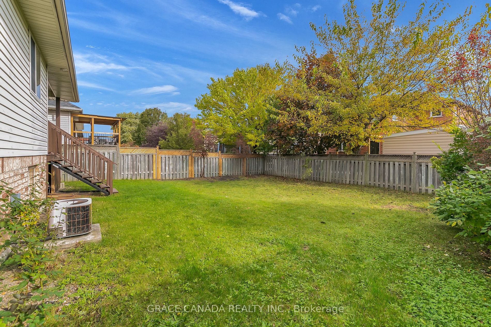 962 Bellagio Dr