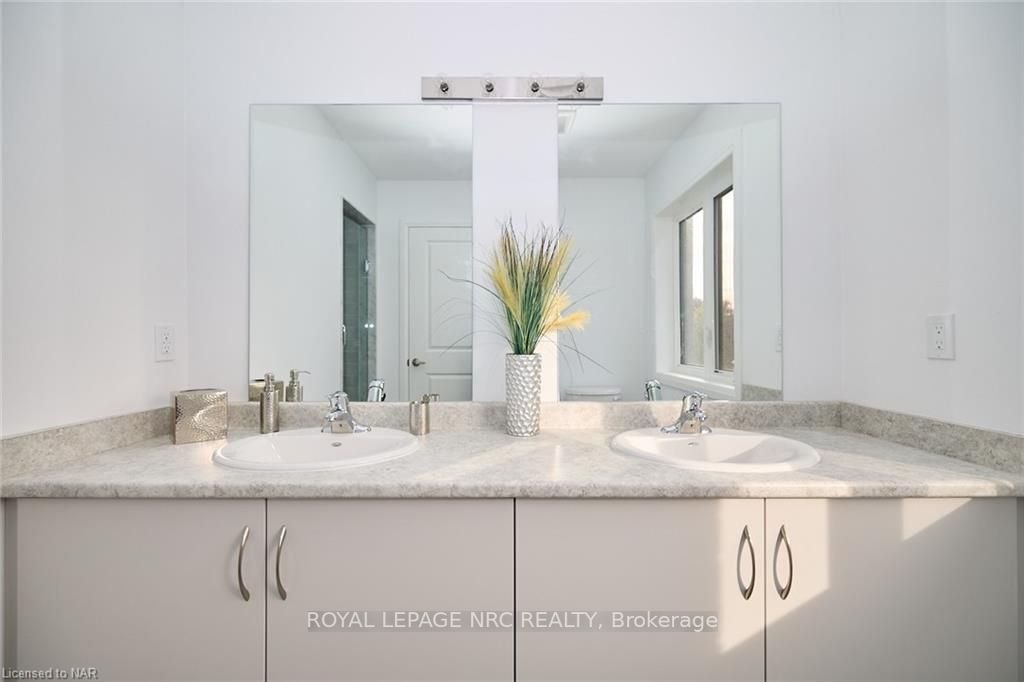7423 Sandy Ridge Common, #7423