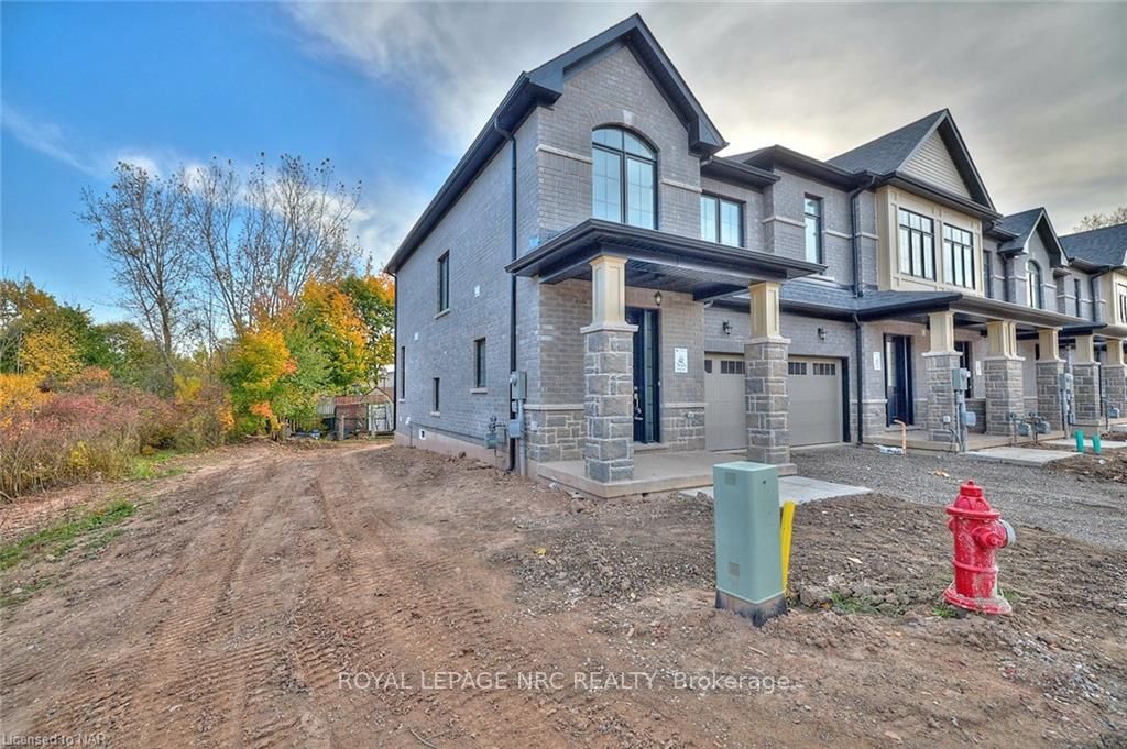 7423 Sandy Ridge Common, #7423