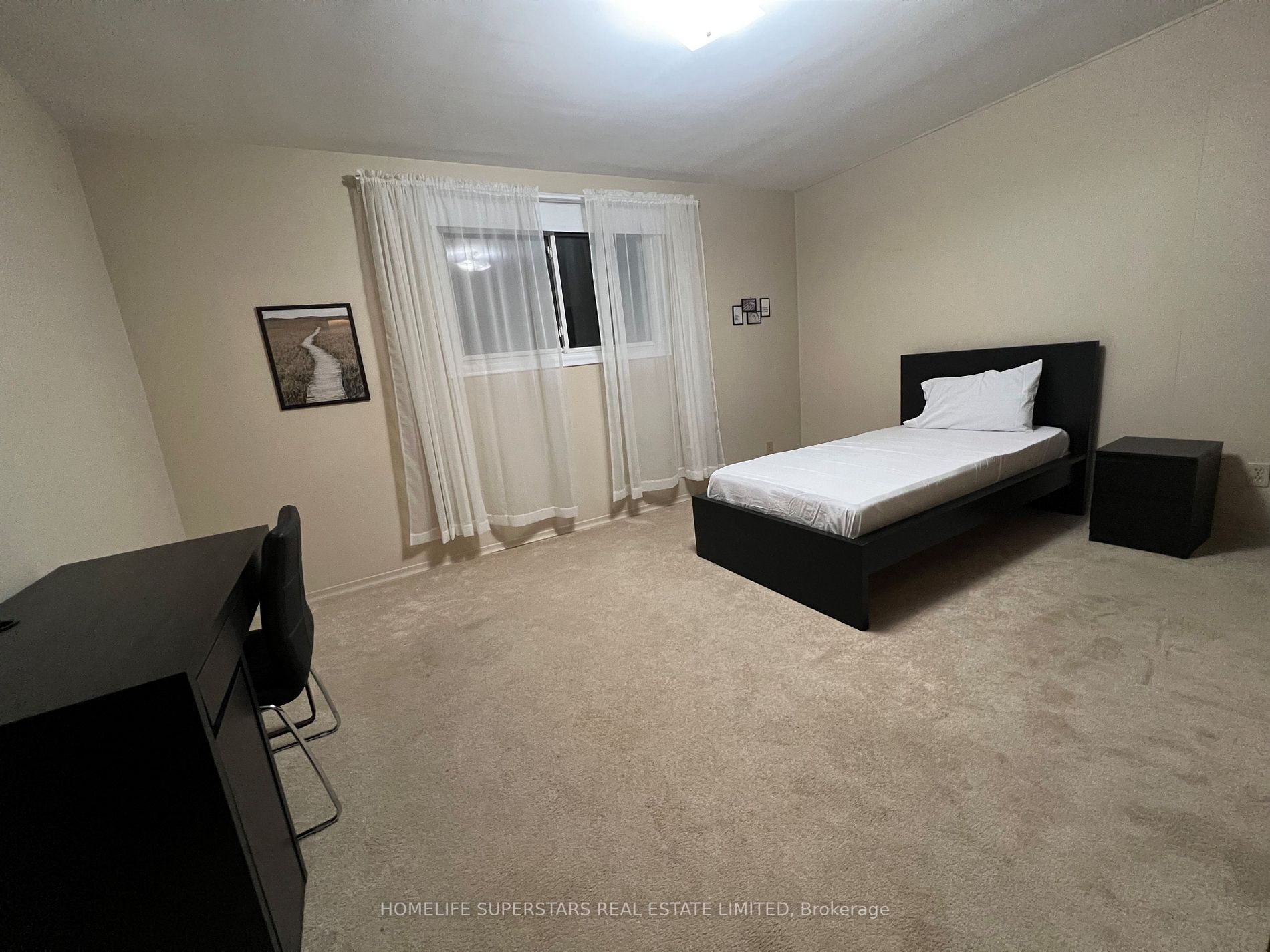 402 Lakeview Dr