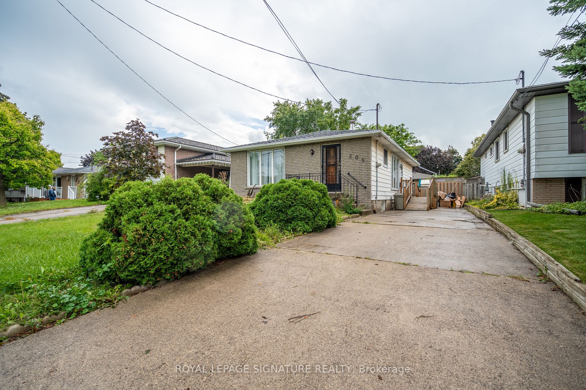 205 Bonaventure Drive