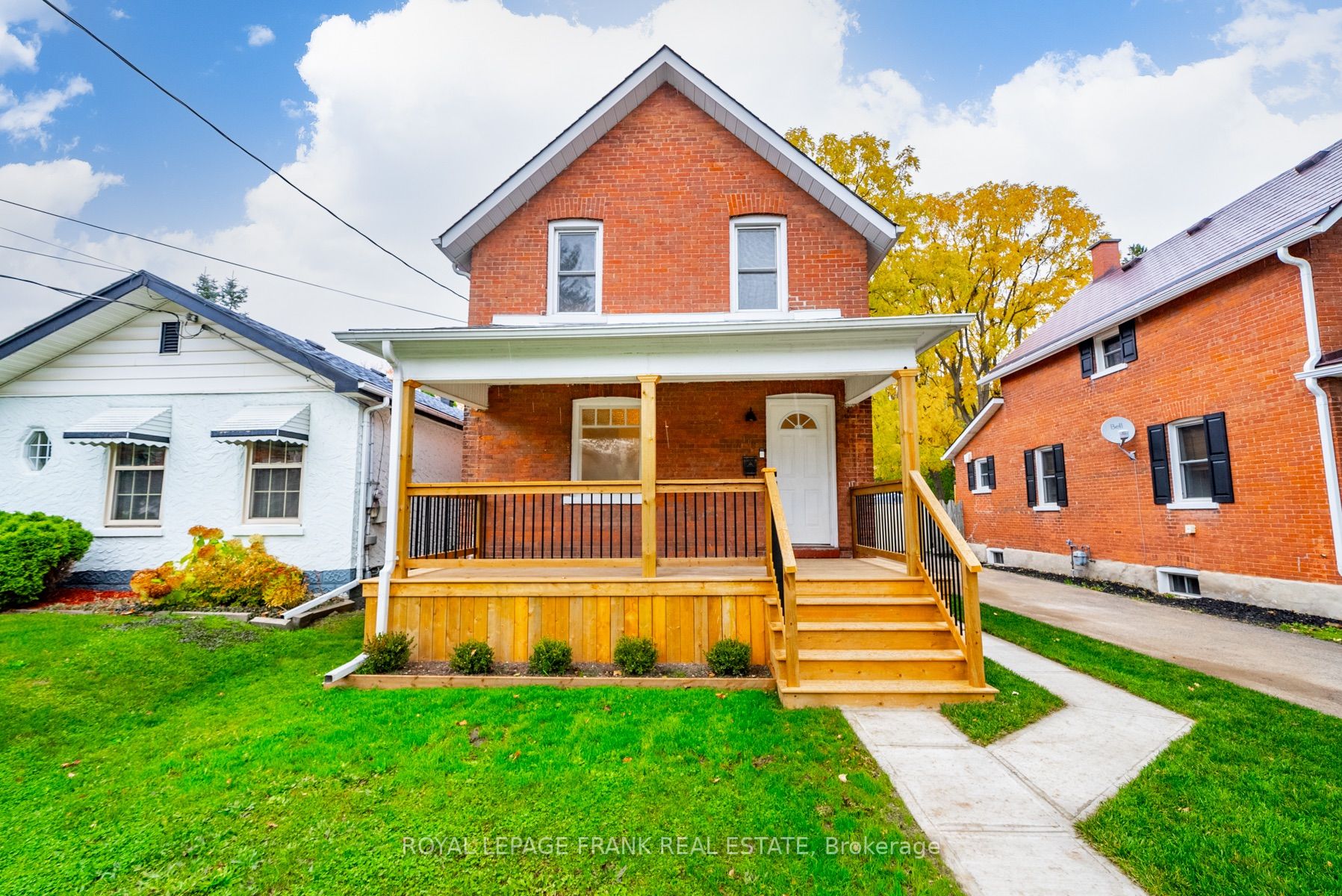 118 Glenelg St W
