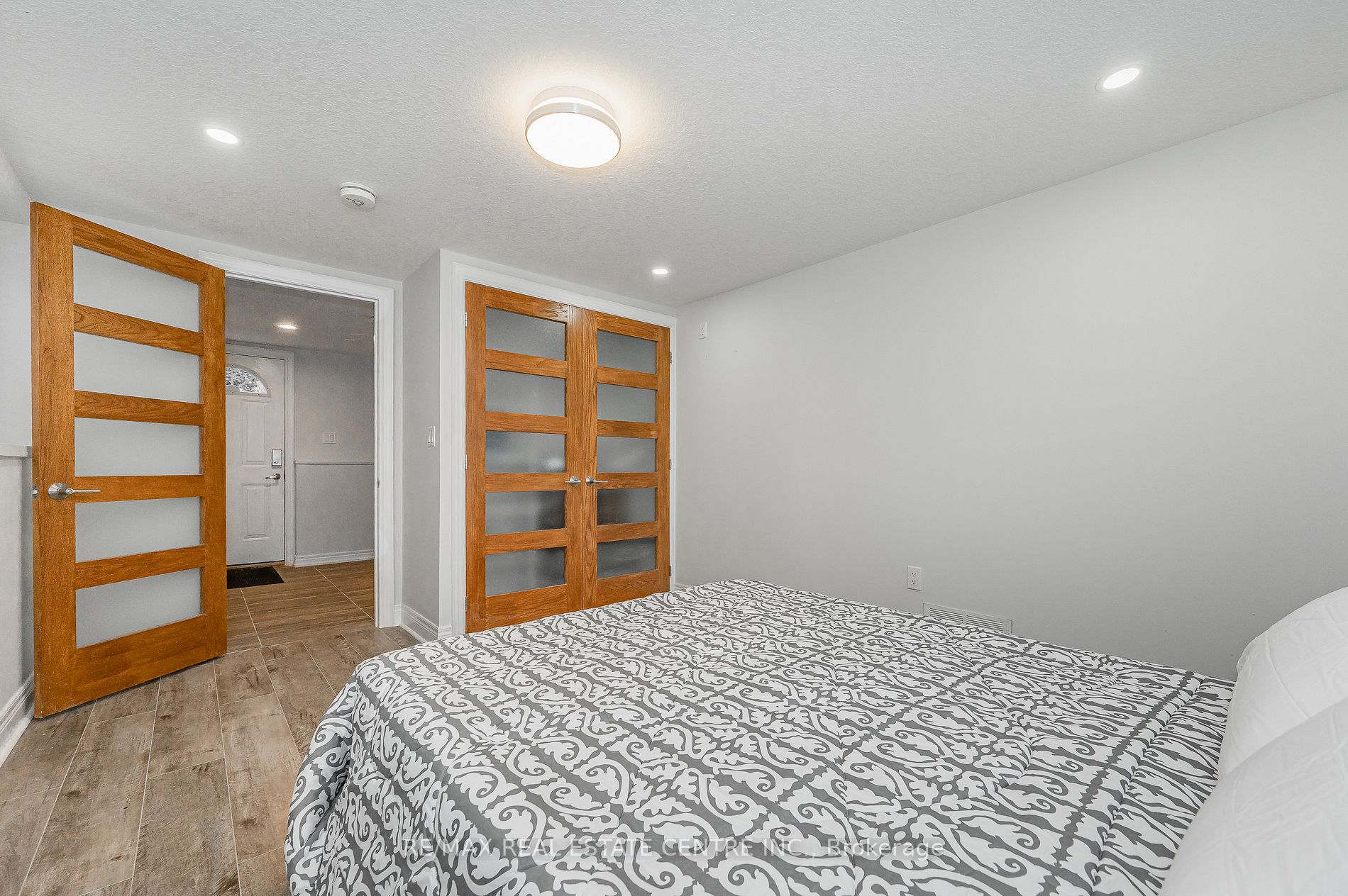 18 Summerside Cres