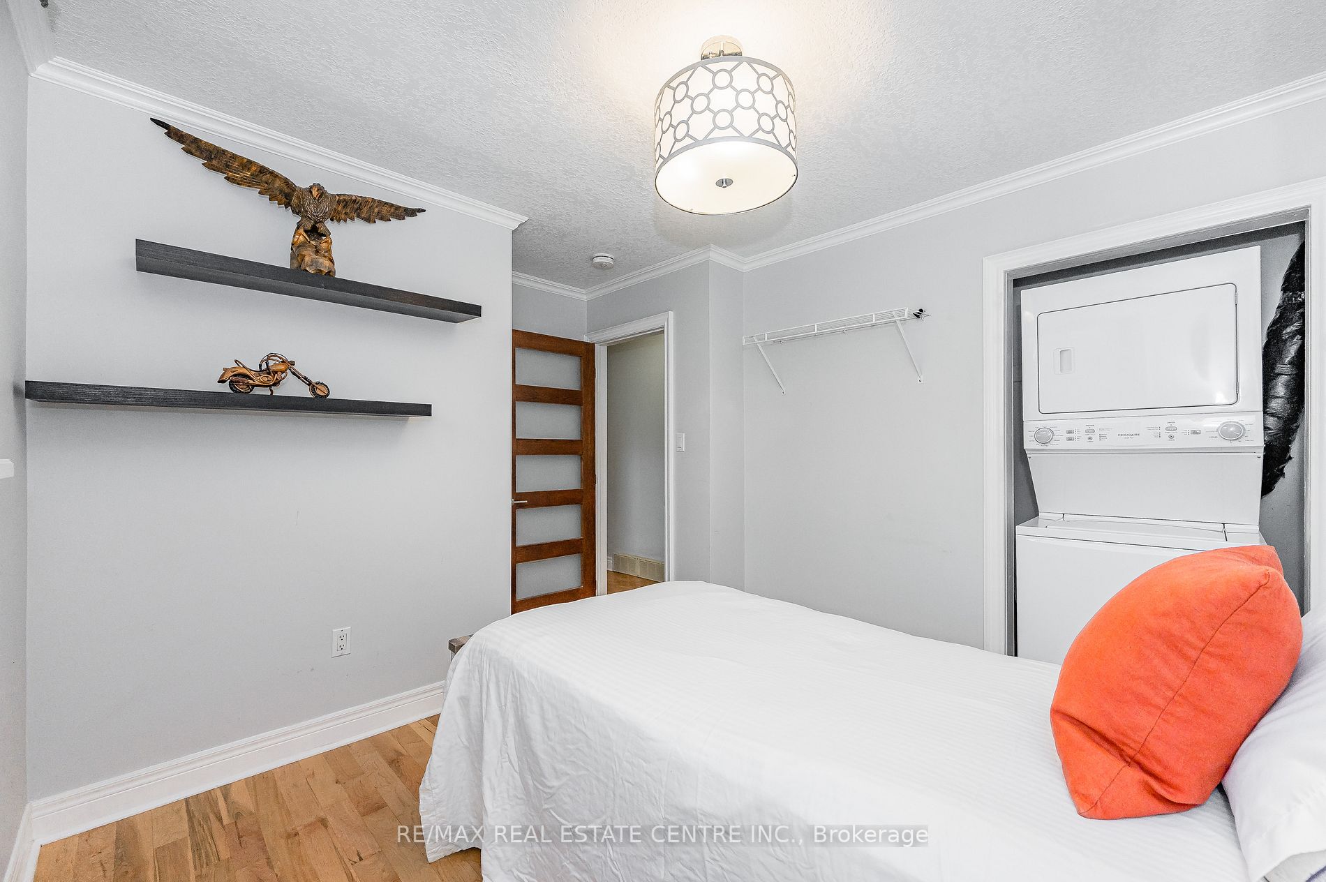 18 Summerside Cres