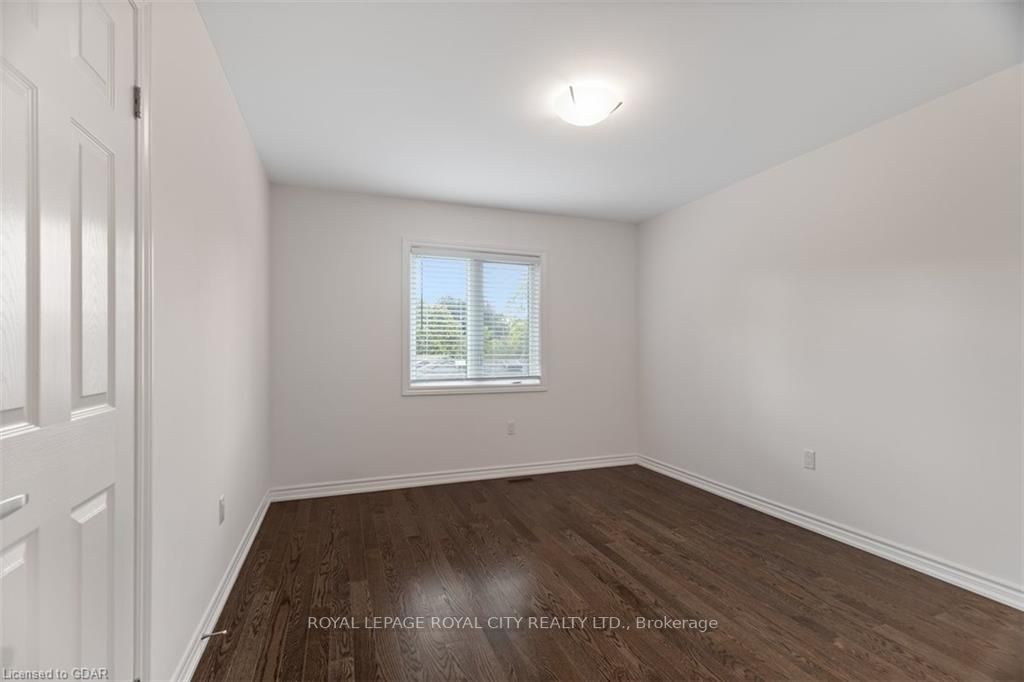28 Landsdown Drive