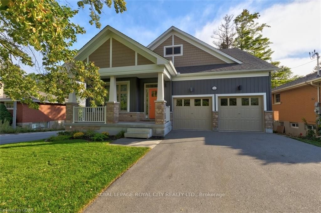 28 Landsdown Dr