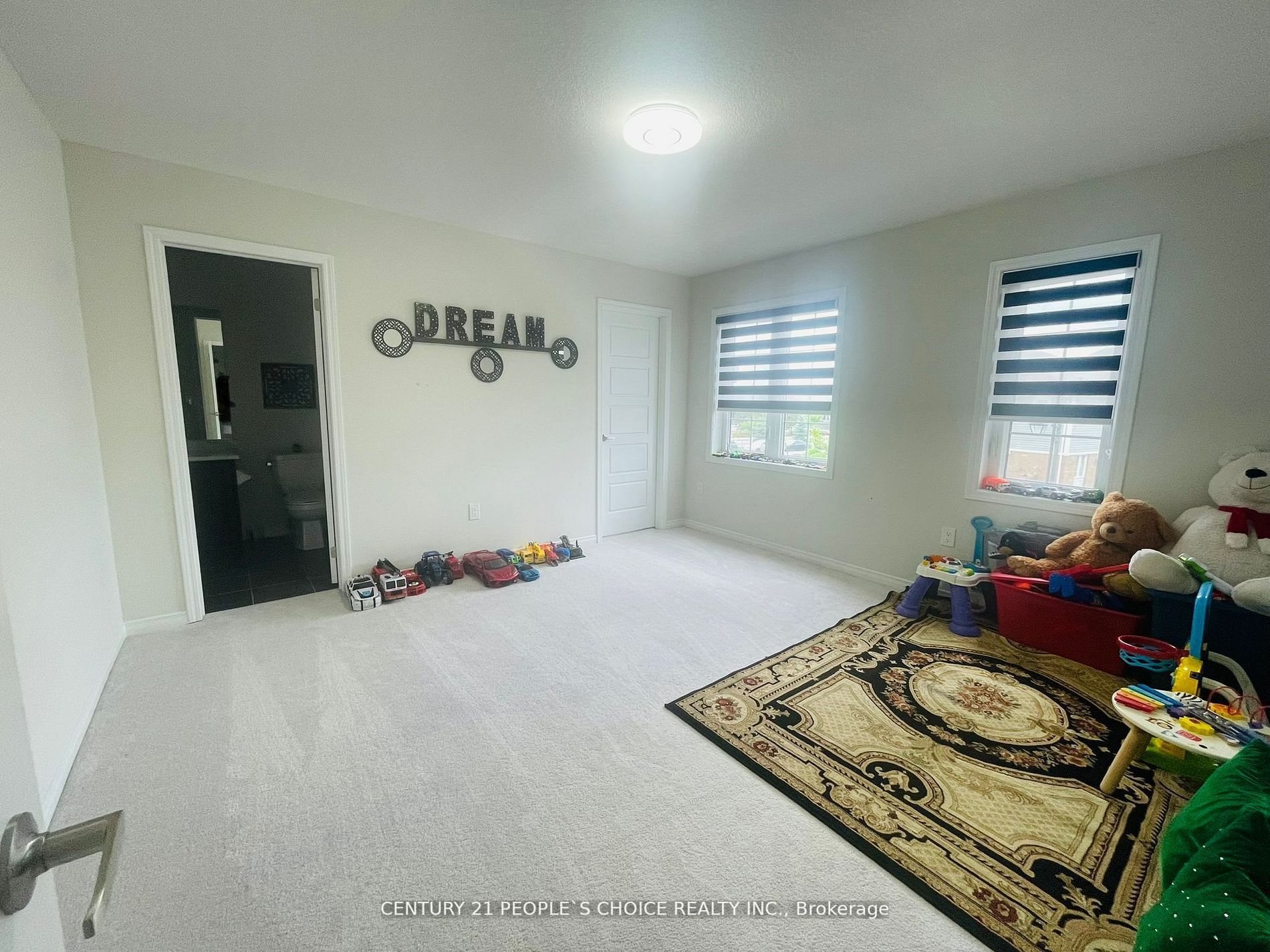 5 Burgess Cres