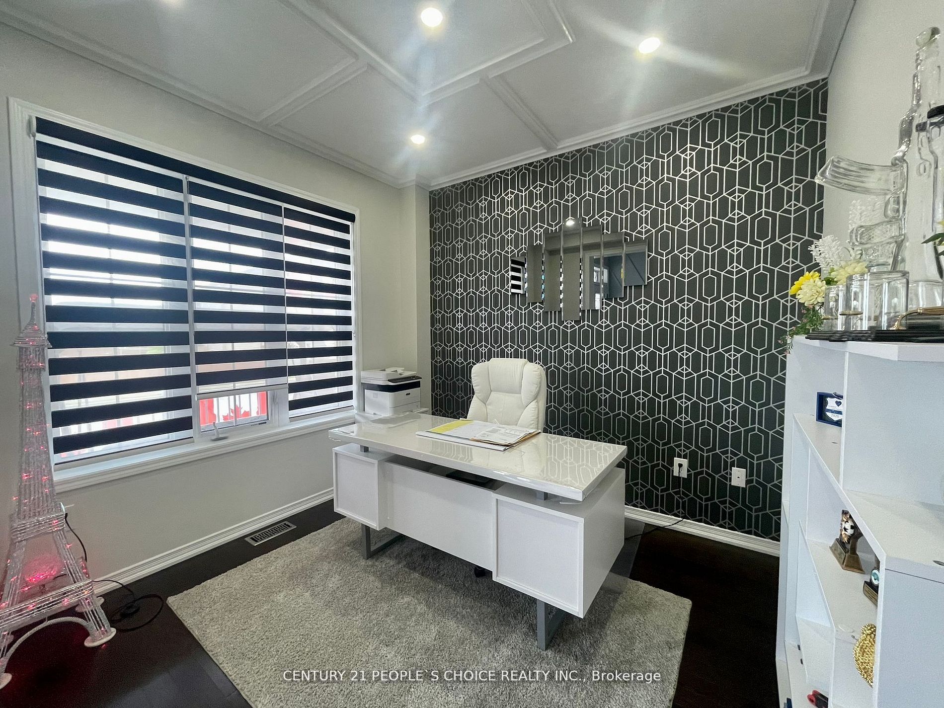 5 Burgess Cres