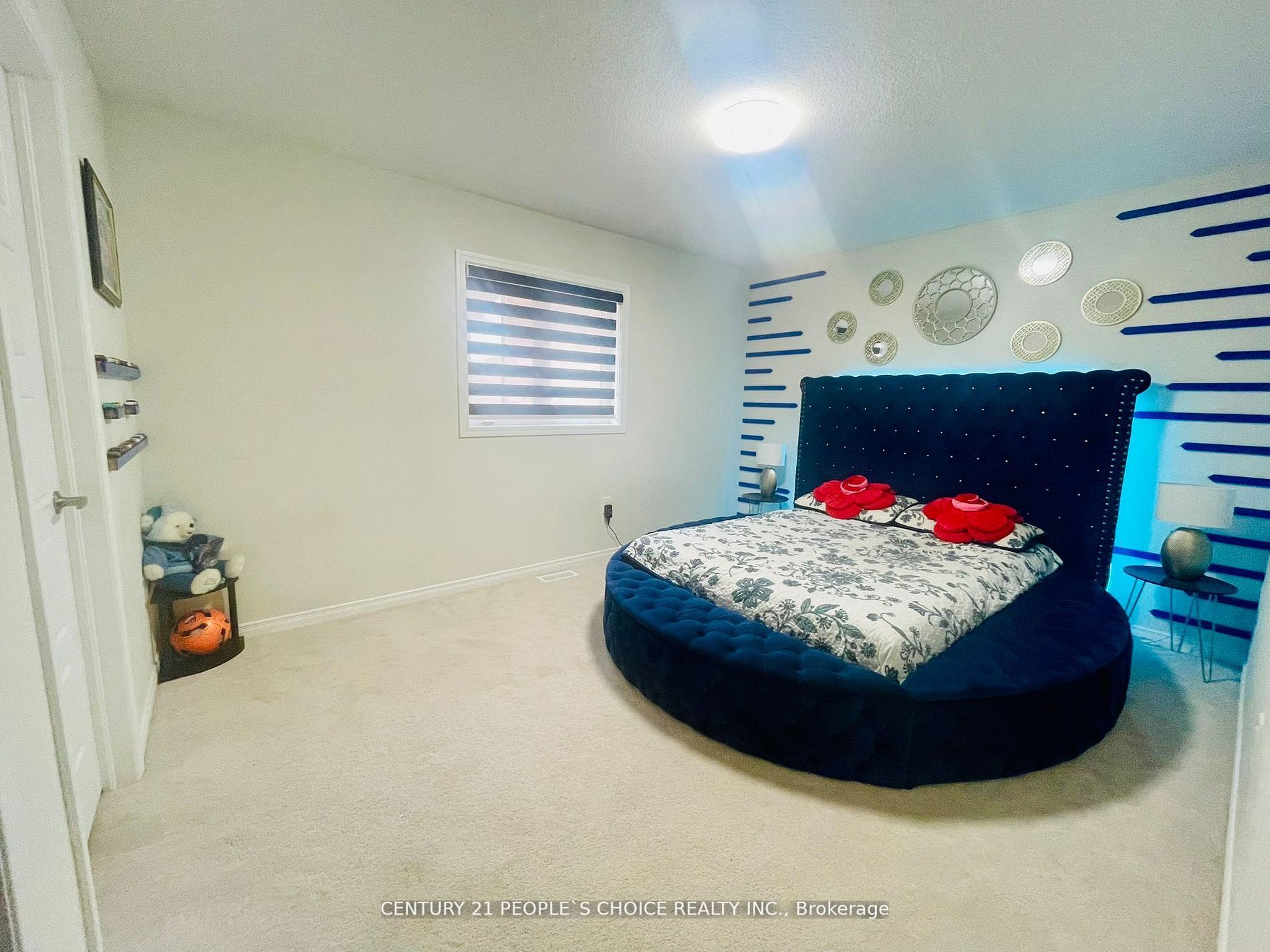 5 Burgess Cres