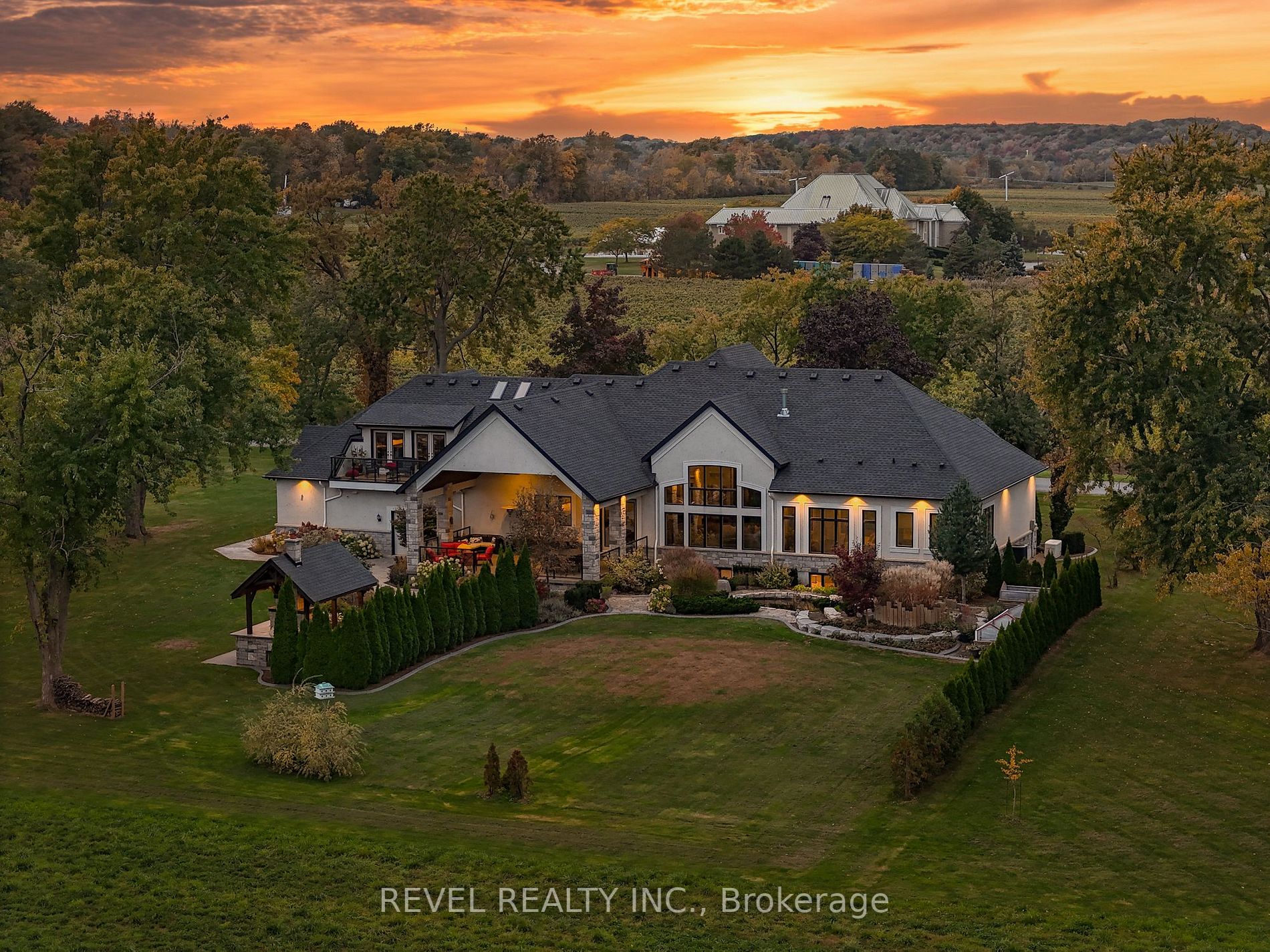 217 Concession 5 Rd