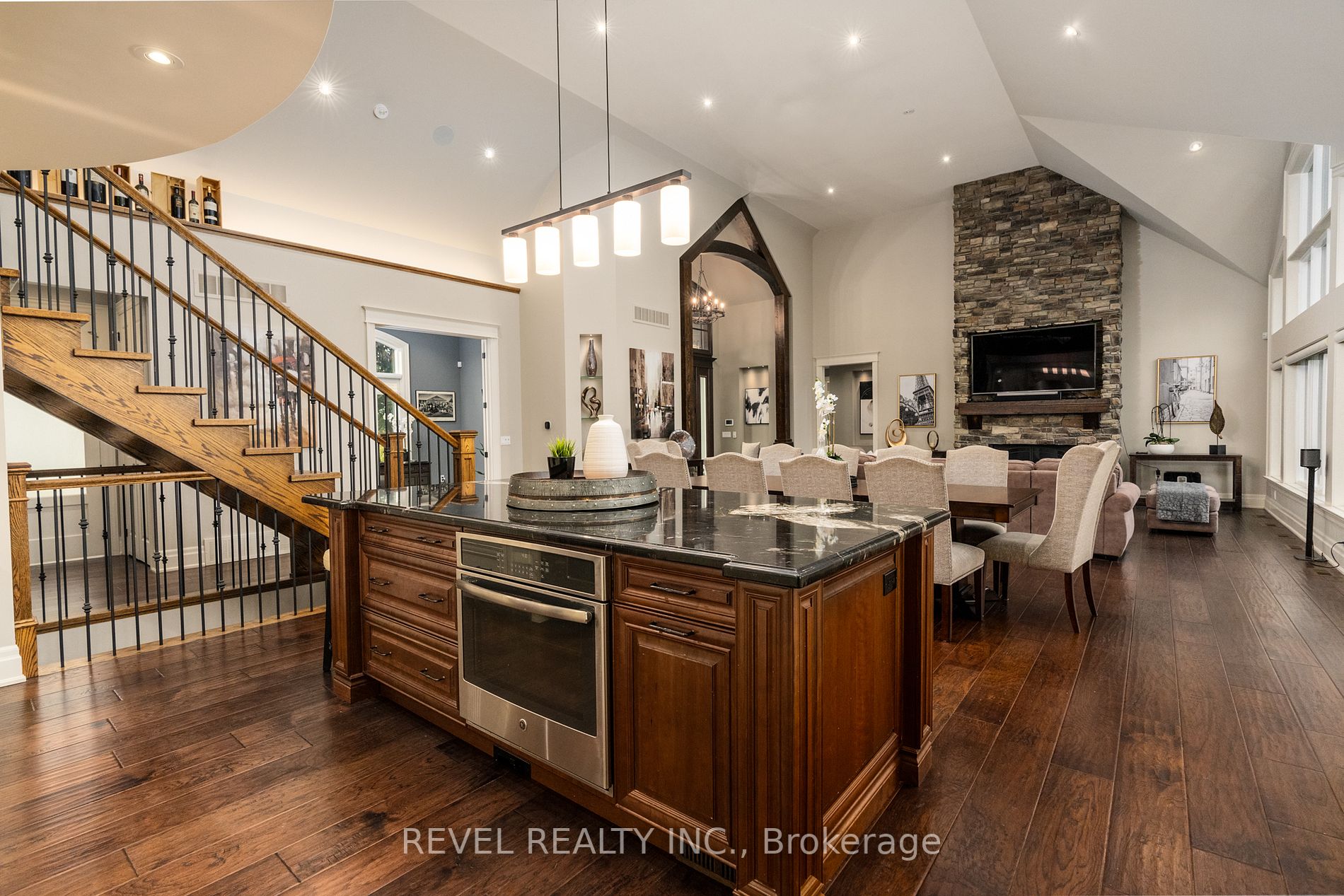 217 Concession 5 Rd