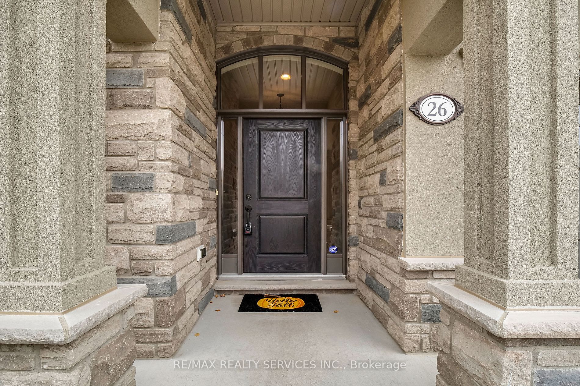 2290 Torrey Pines Way, #26