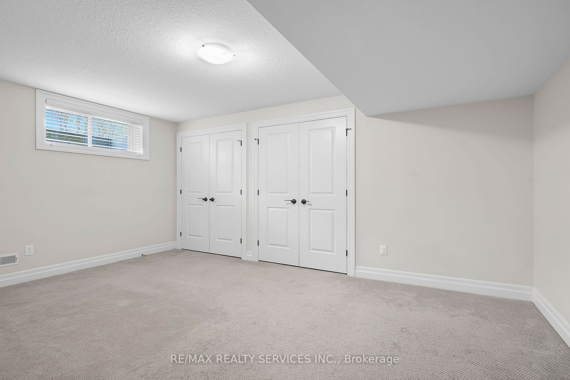 2290 Torrey Pines Way, #26