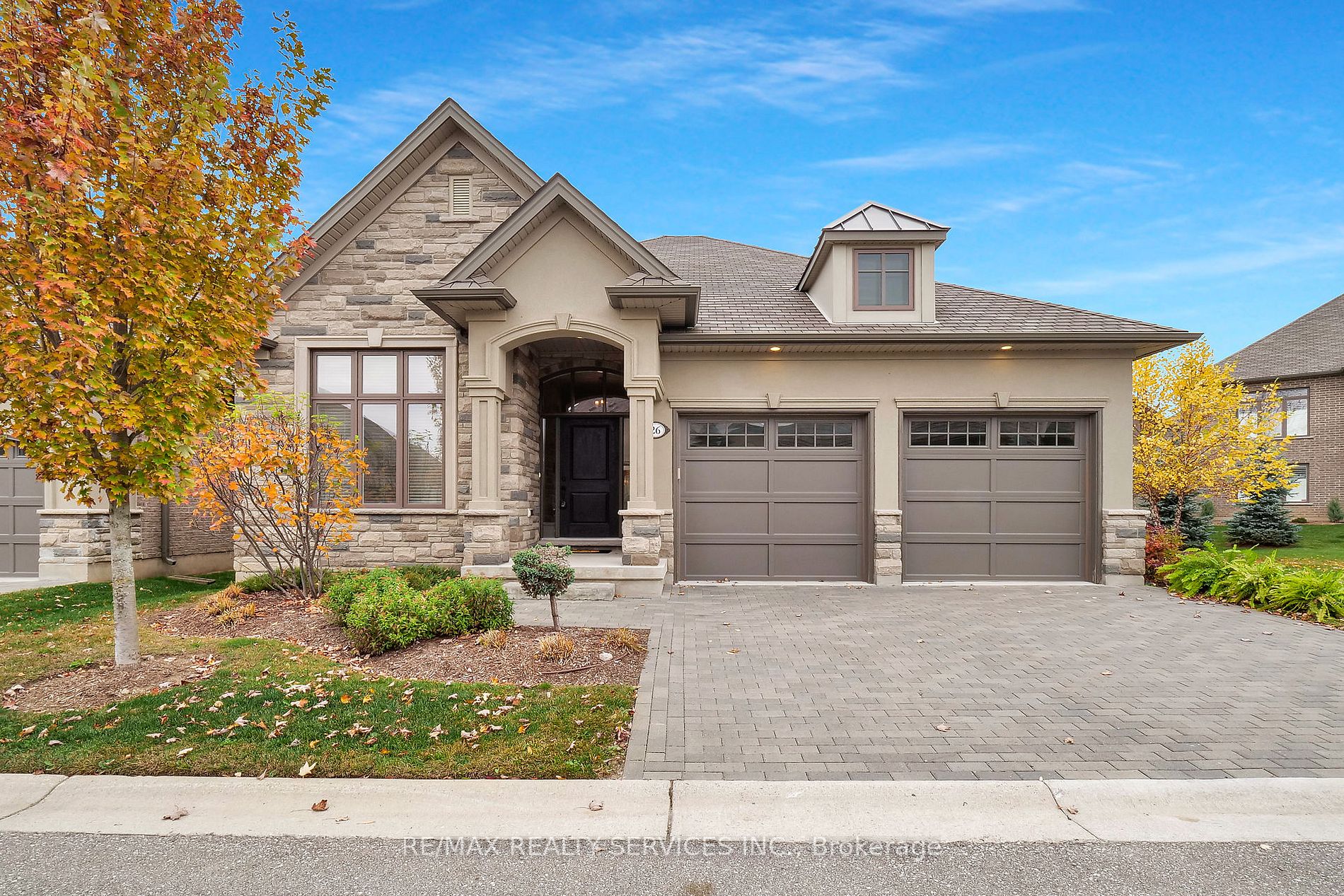 2290 Torrey Pines Way, #26