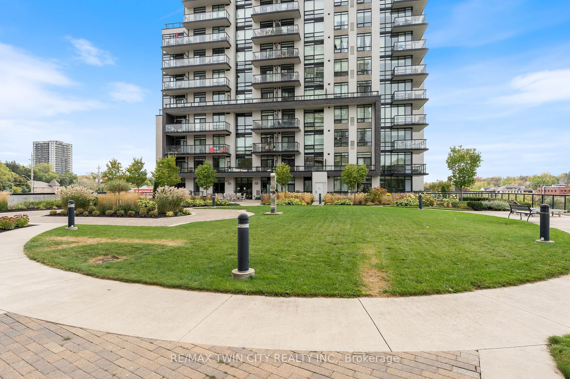 170 Water St N, #601