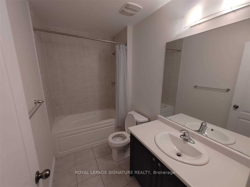 7766 Hackberry Tr