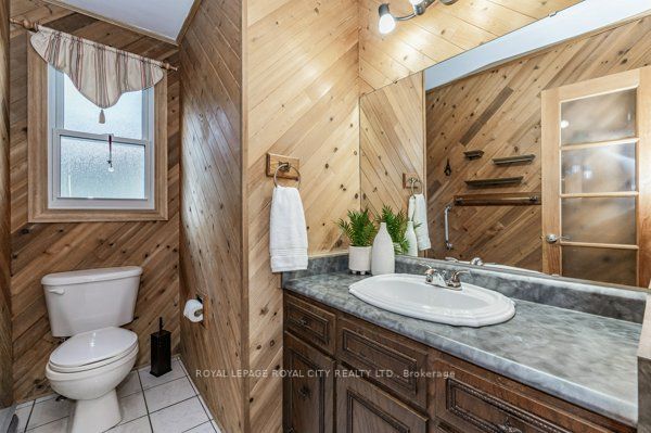 14 Fairmeadow Dr