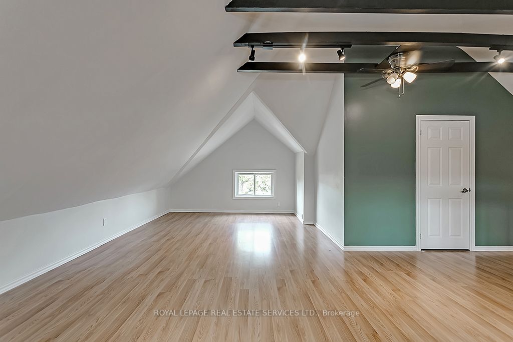 153 Drummond St, #Upper