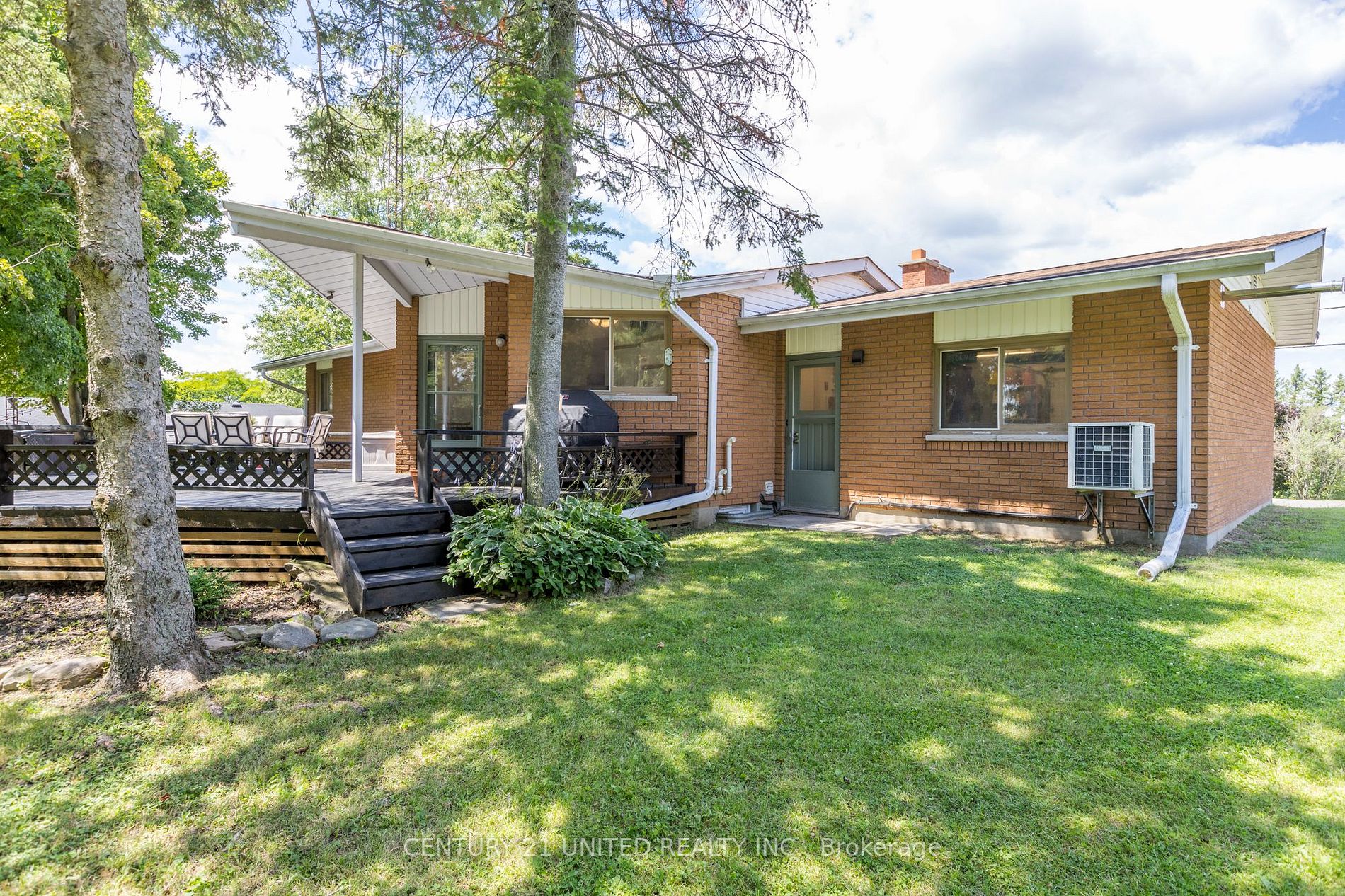 183 Summit Dr
