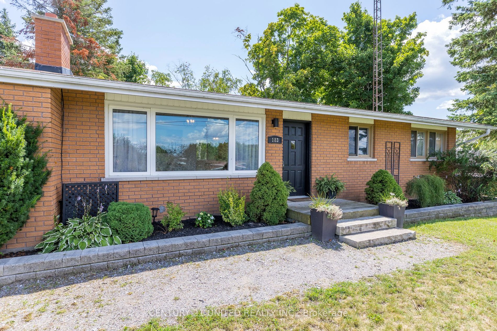 183 Summit Dr