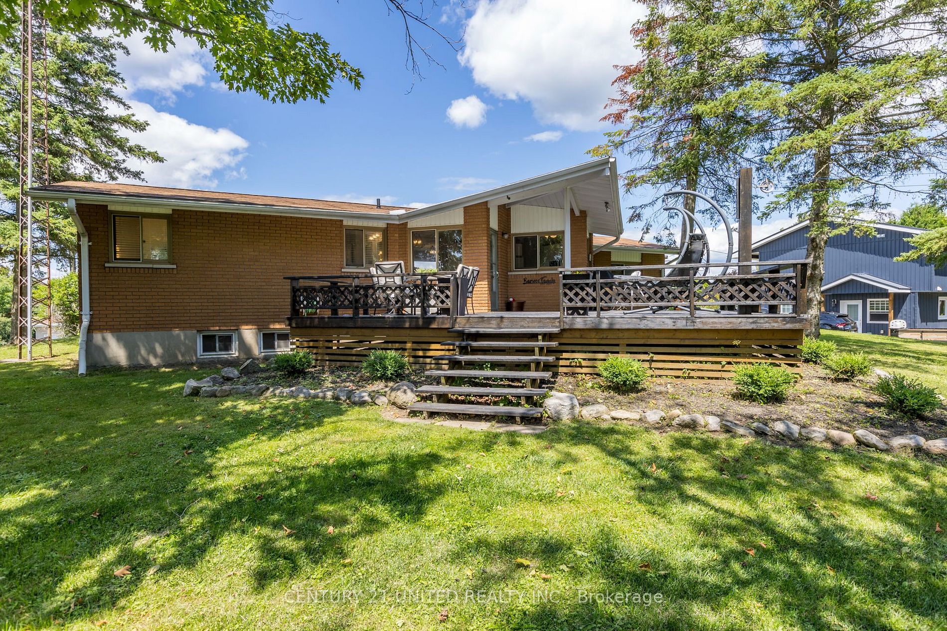 183 Summit Dr