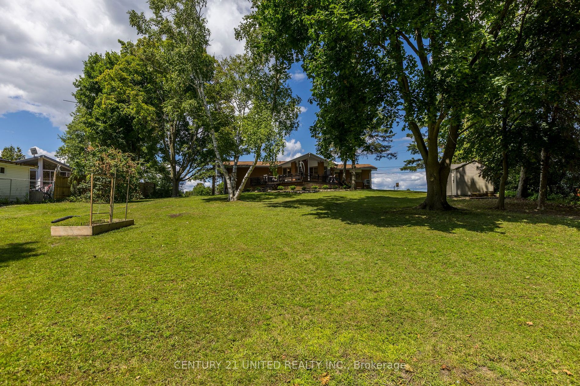 183 Summit Dr