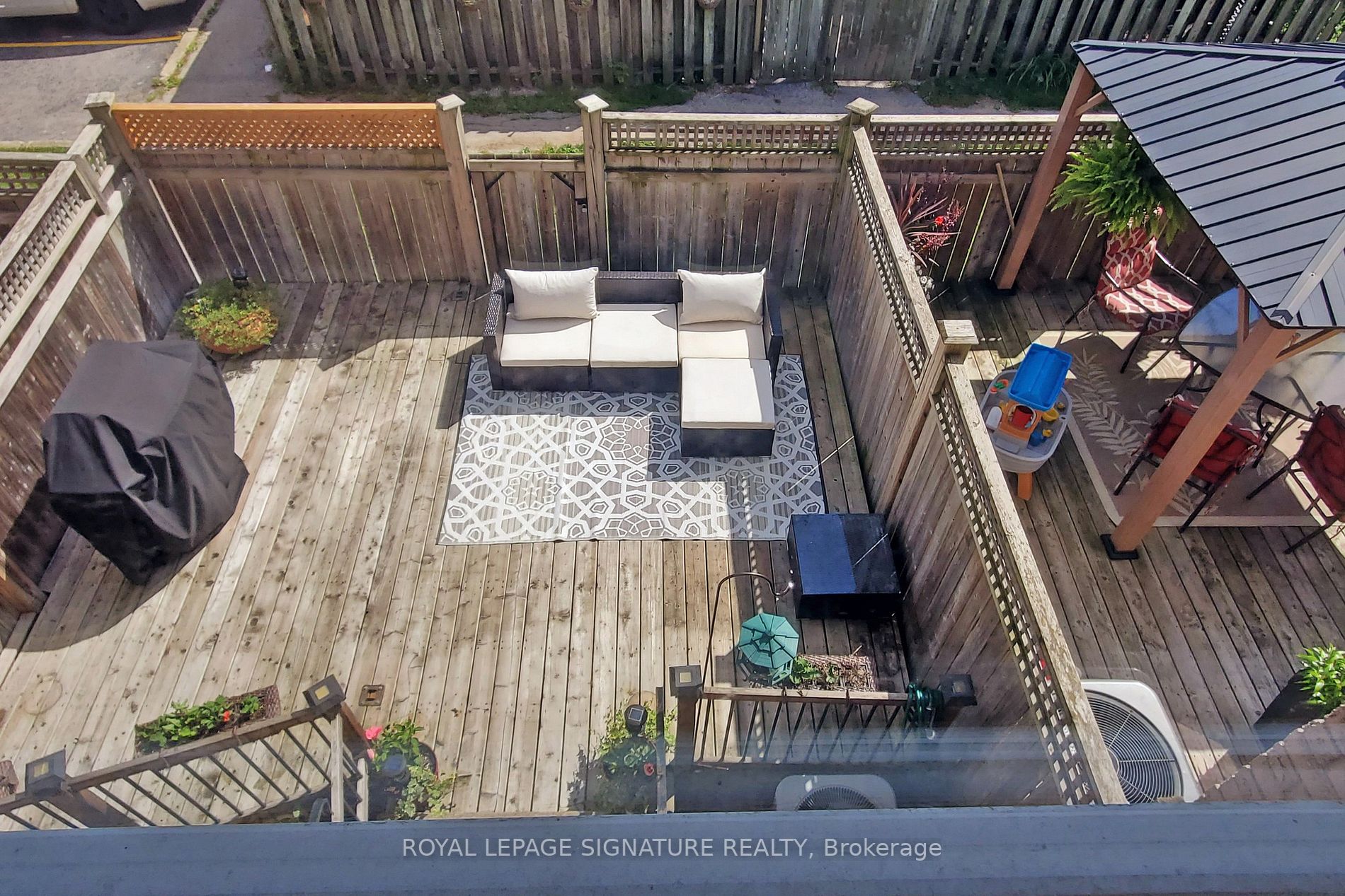 1355 Upper Gage Ave, #14