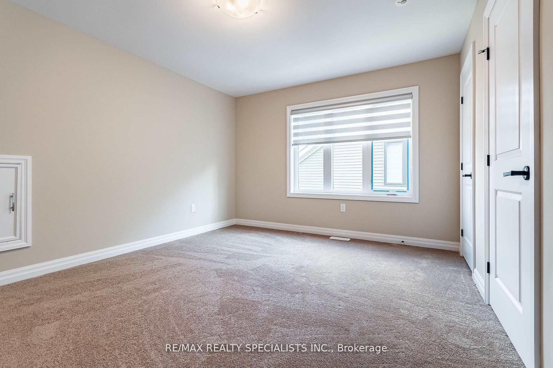 4311 MANN Street, #14