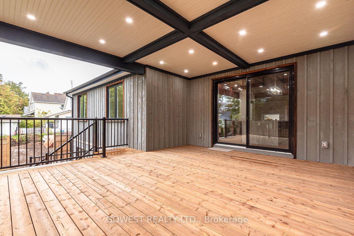 20 Tasker St
