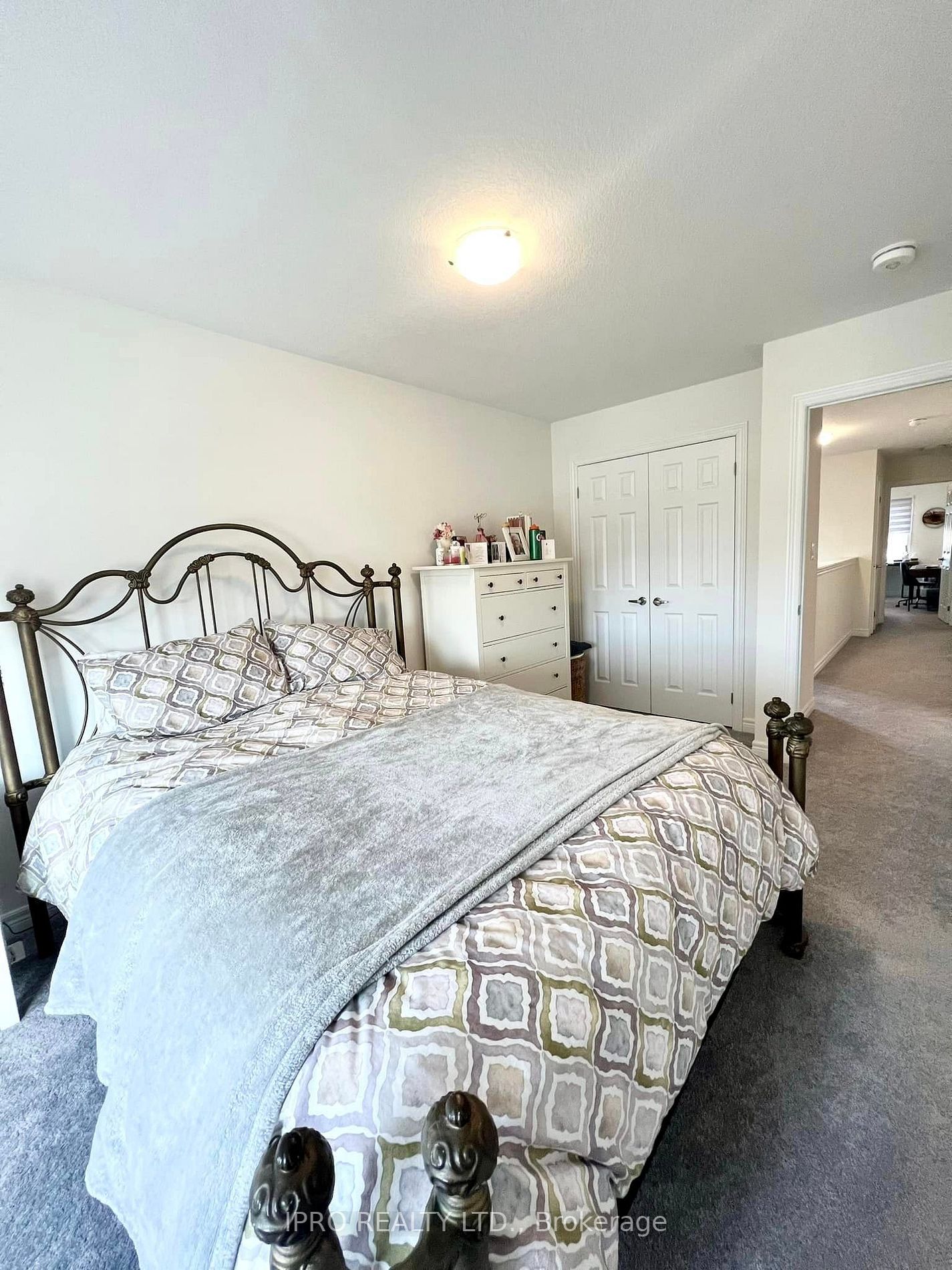 166 Deerpath Dr, #60