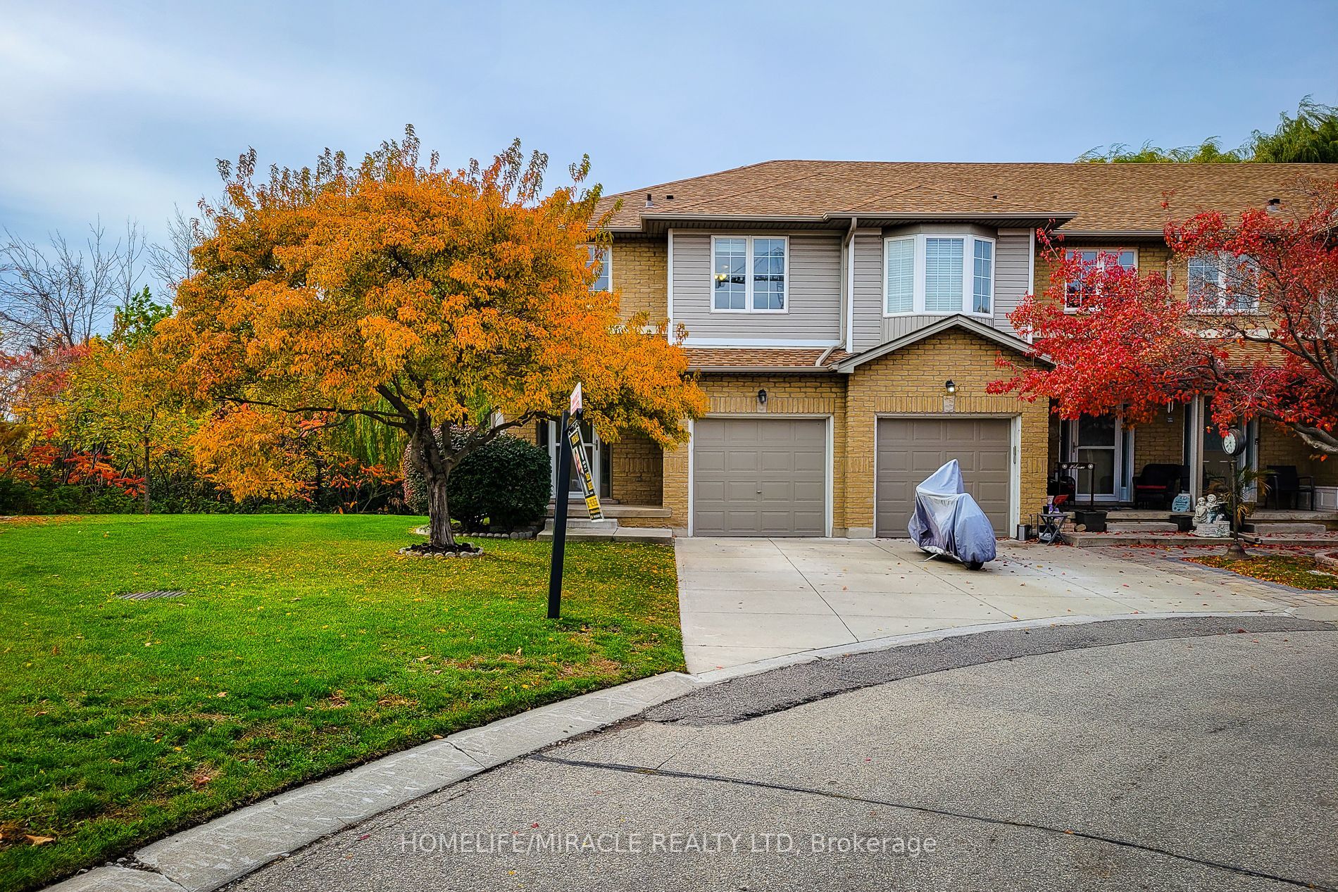 76 Frances Ave, #30