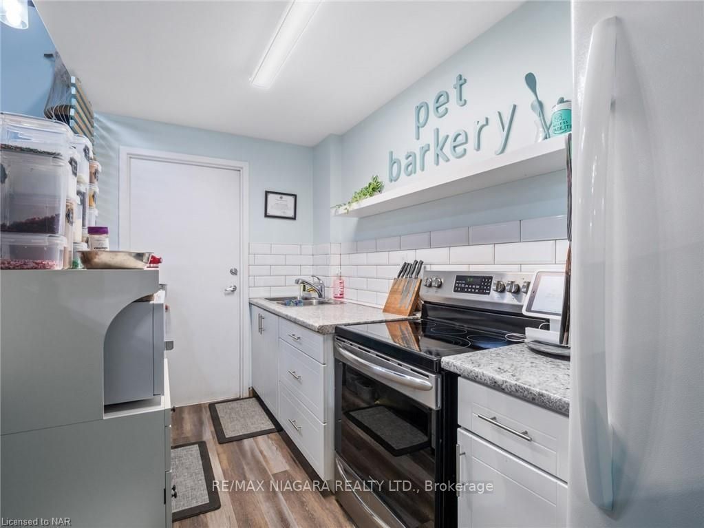 17 Lock St, #108