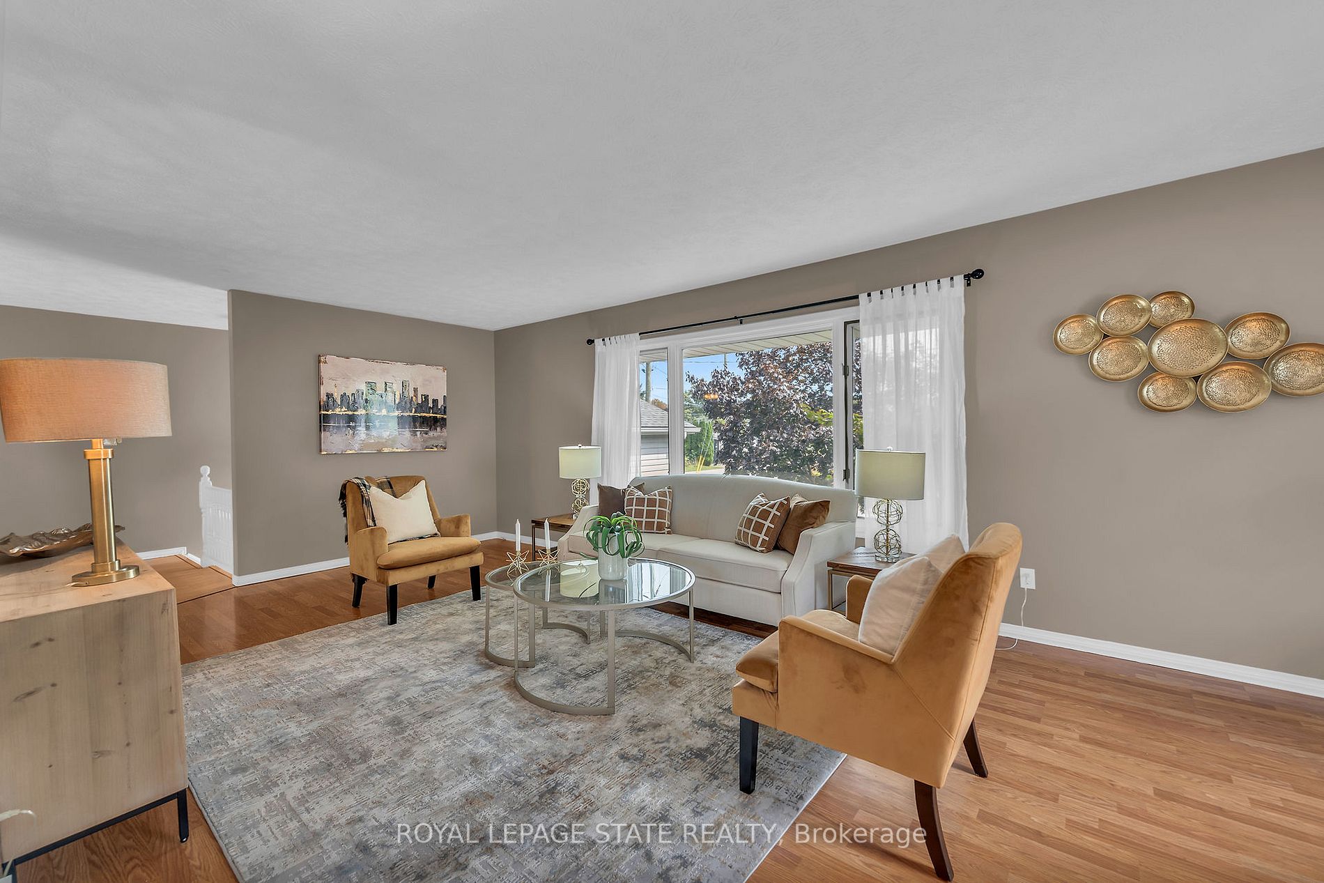 20 Sarah St