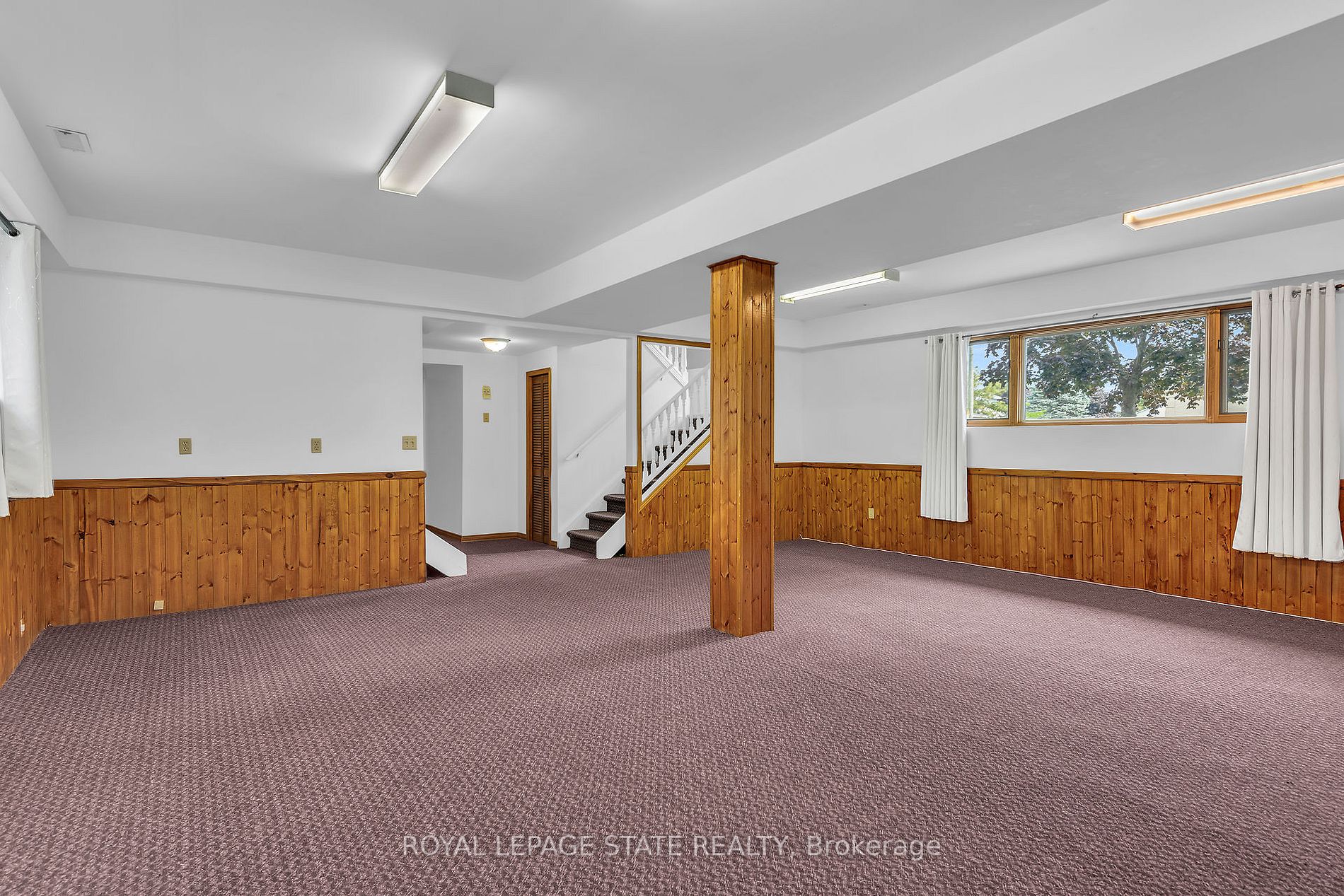 20 Sarah St