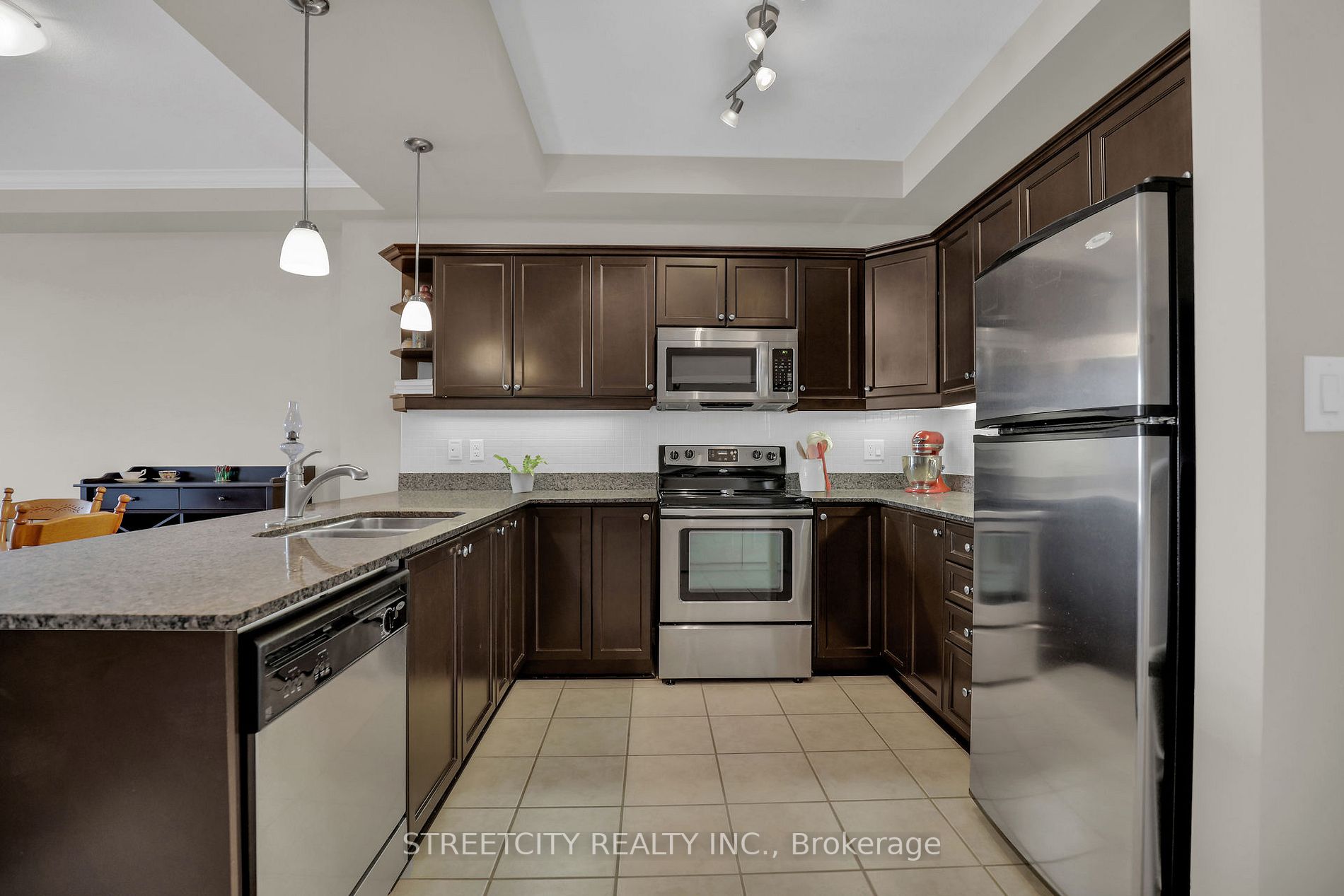 1030 Coronation Dr, #1301