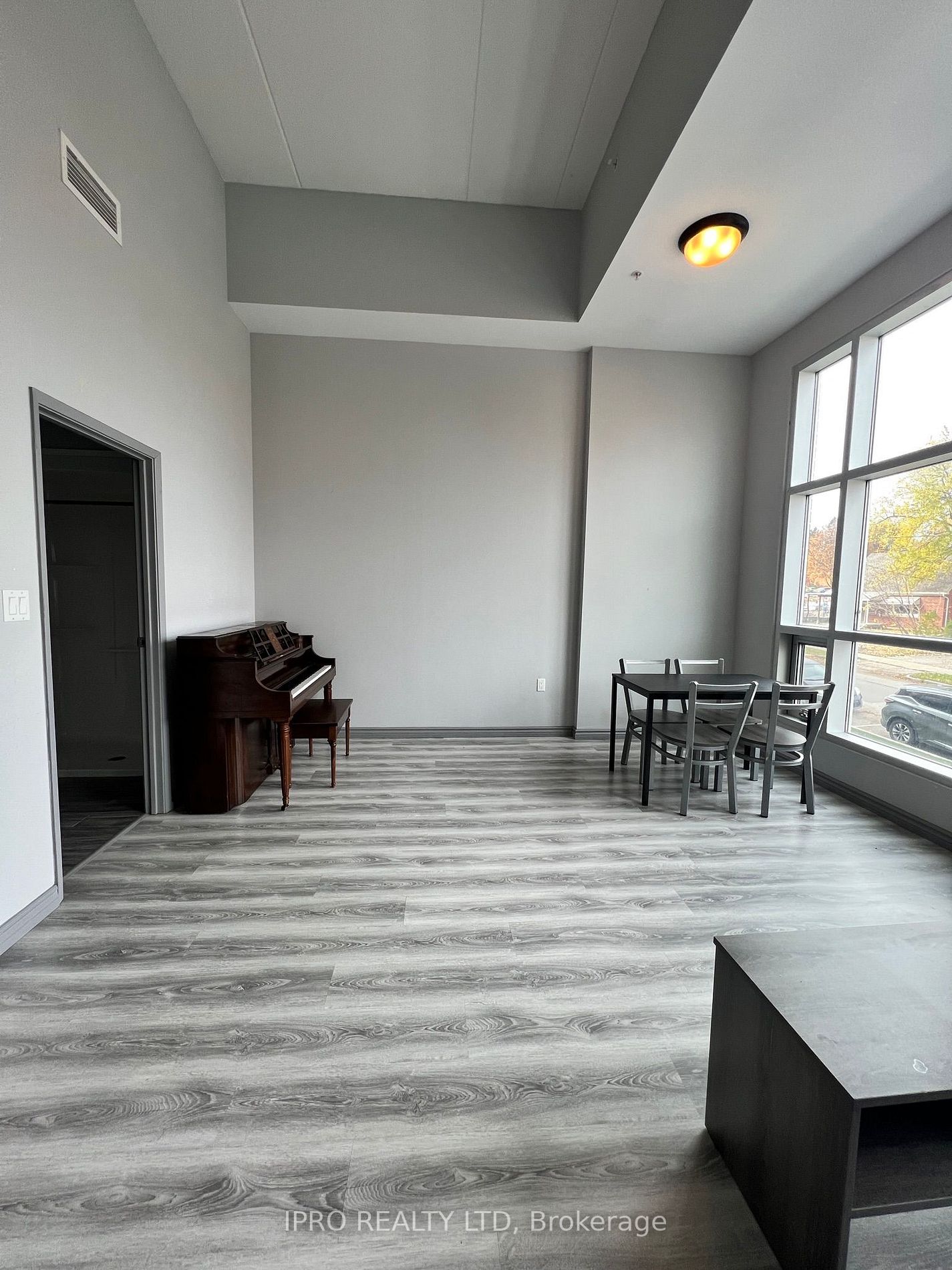 275 Larch St, #G107
