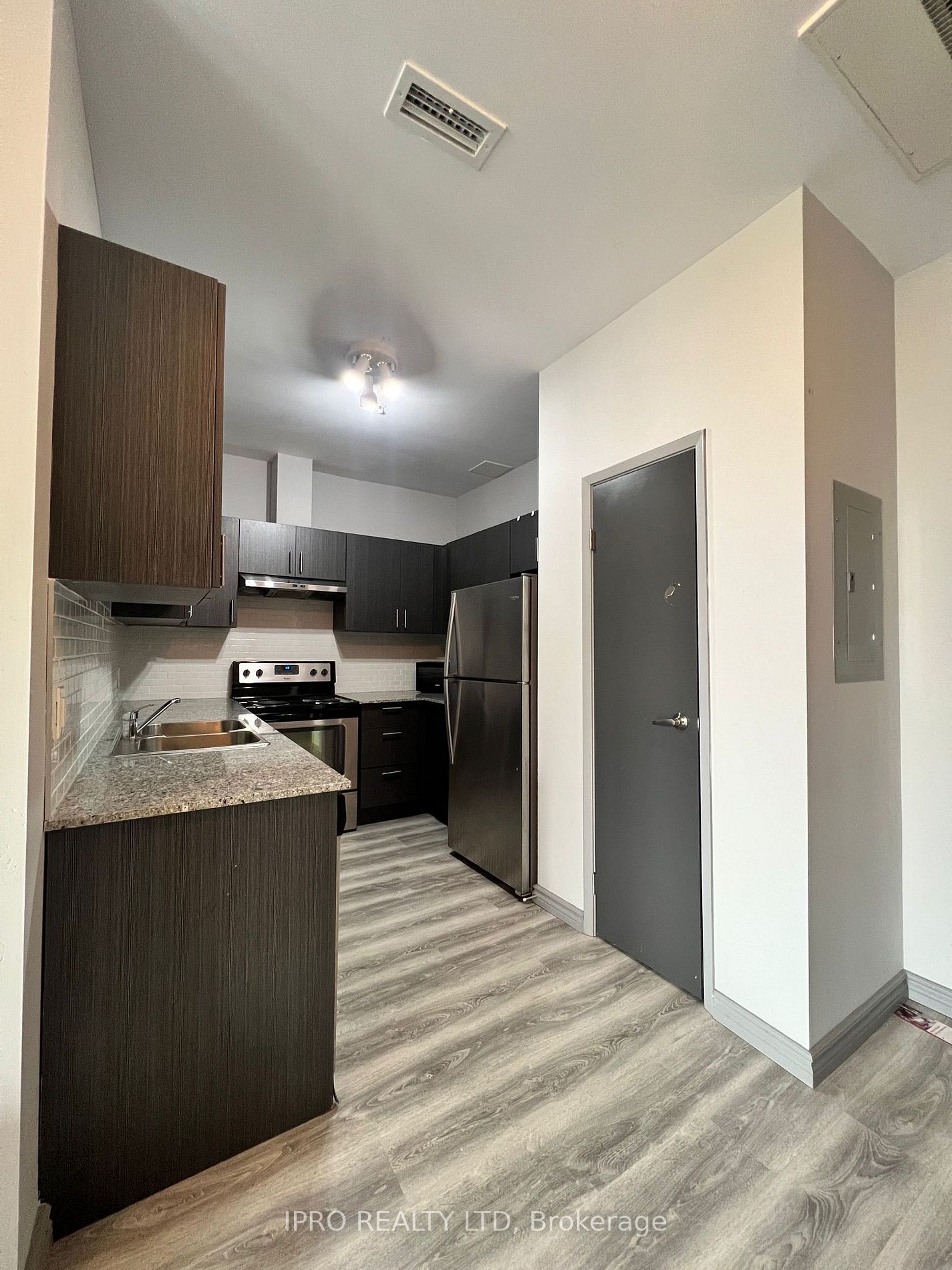 275 Larch St, #G107