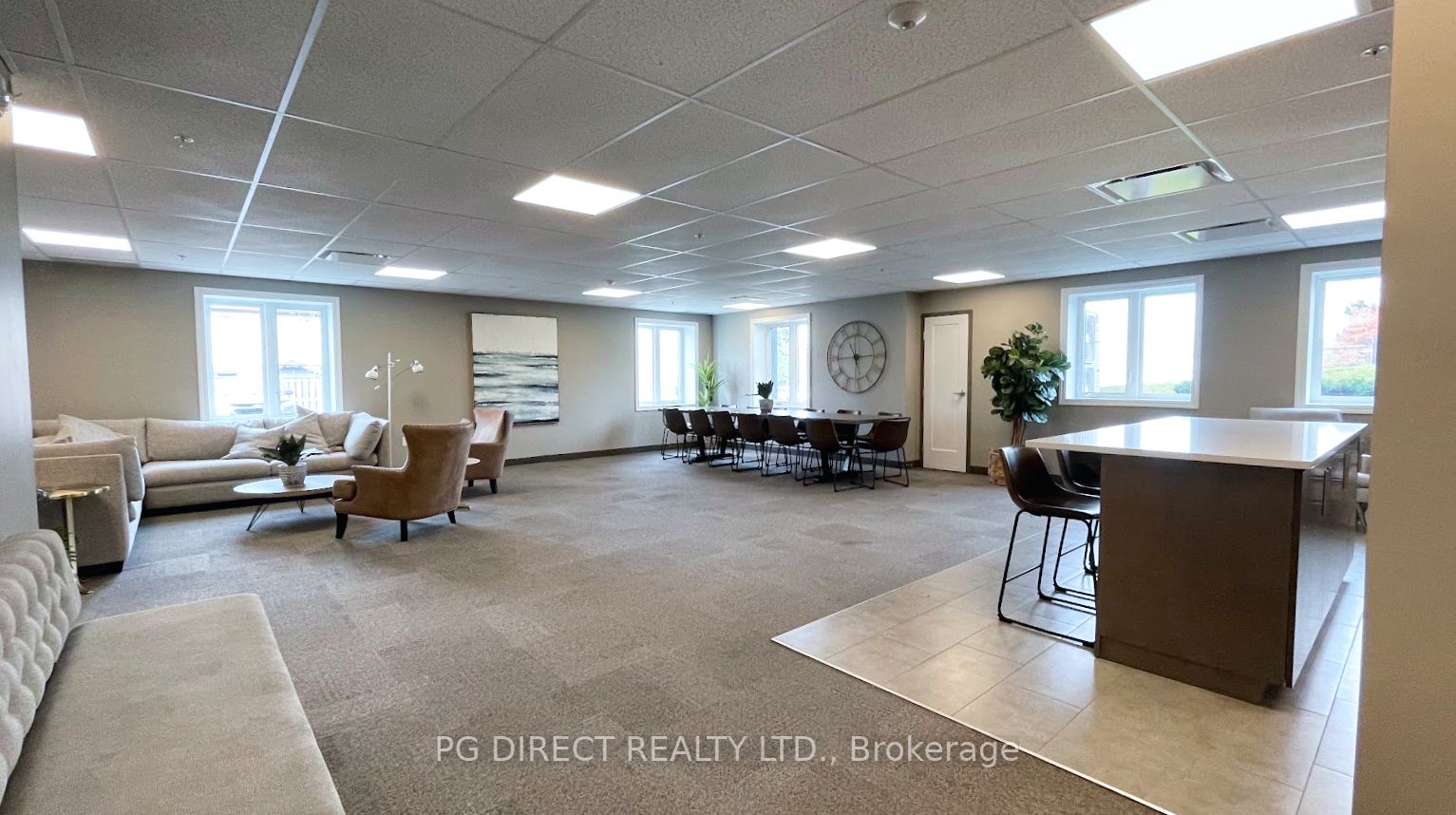 104 Summit Ridge Dr, #105