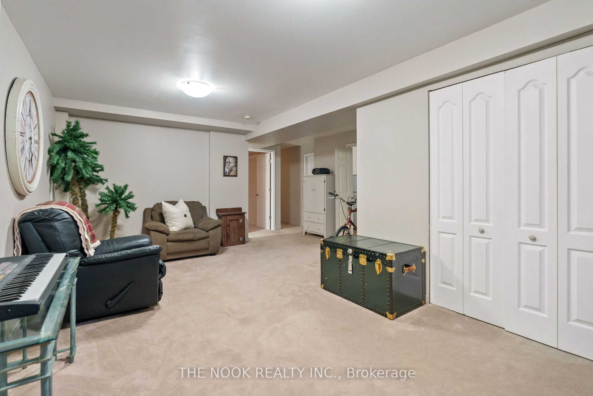 1021 Field Crt